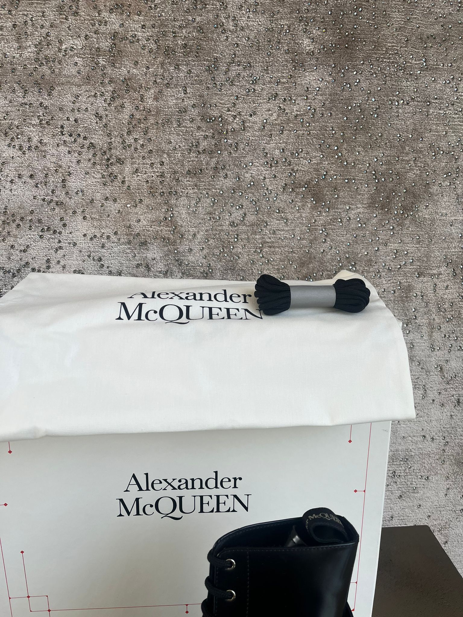 Alexander McQueen Shiny Leather Spazzolato Boots in Black Size US 11 / EU 44 - 13 Thumbnail