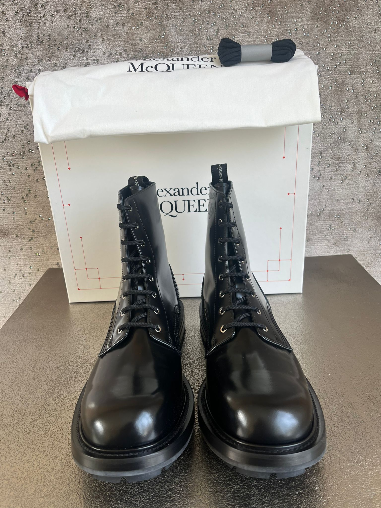 Alexander McQueen Shiny Leather Spazzolato Boots in Black Size US 11 / EU 44 - 9 Thumbnail
