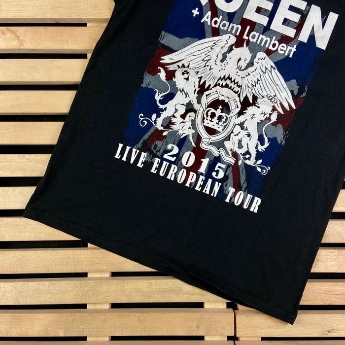 Band Tees Mens Vintage T Shirt Queen + Adam Lambert 2015 Tour Size M Size US M / EU 48-50 / 2 - 3 Thumbnail