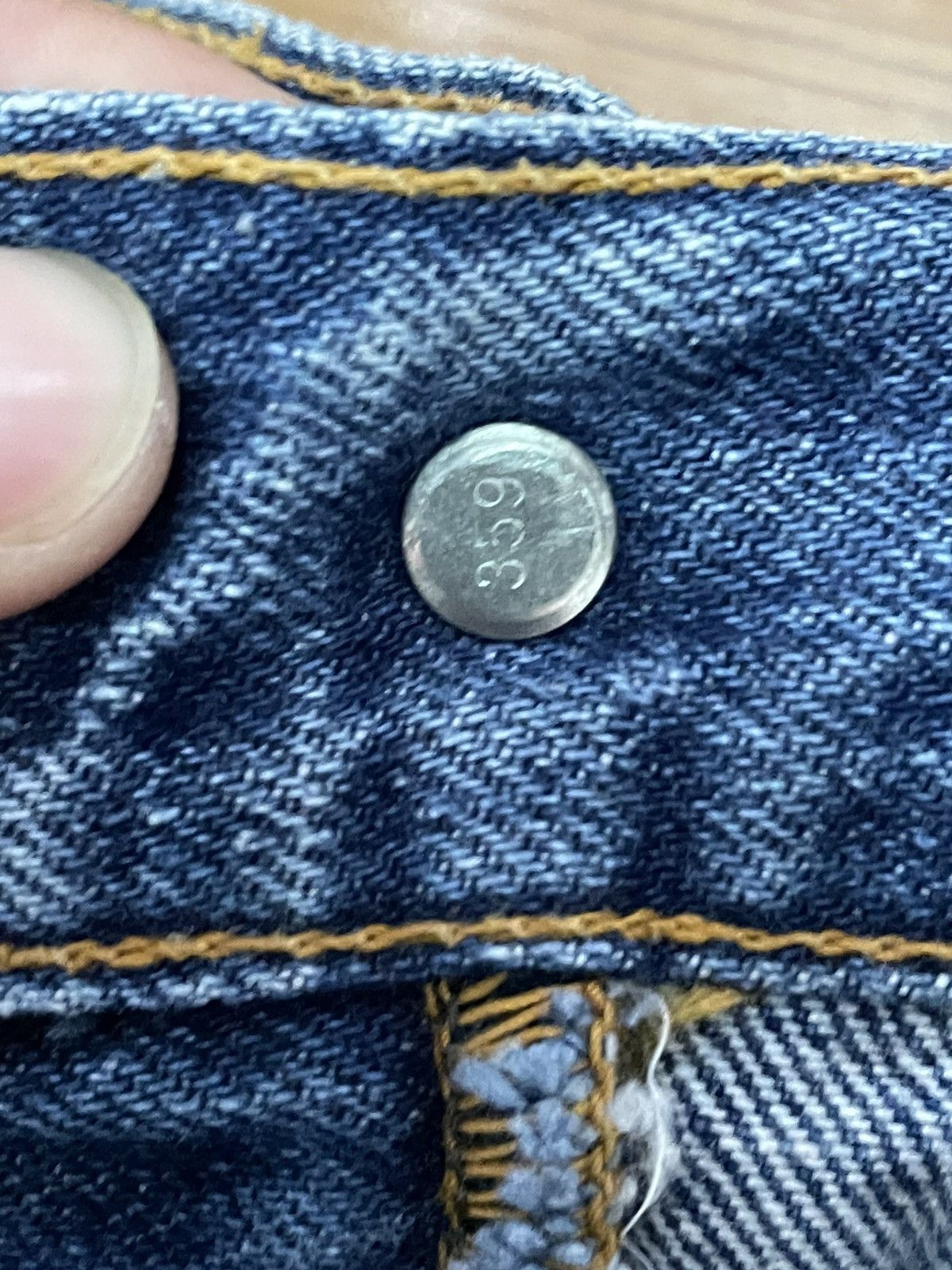 Levi's 🔥BEST OFFER🔥Vintage Levis 507-0217 Boot Cut Size US 31 - 5 Thumbnail