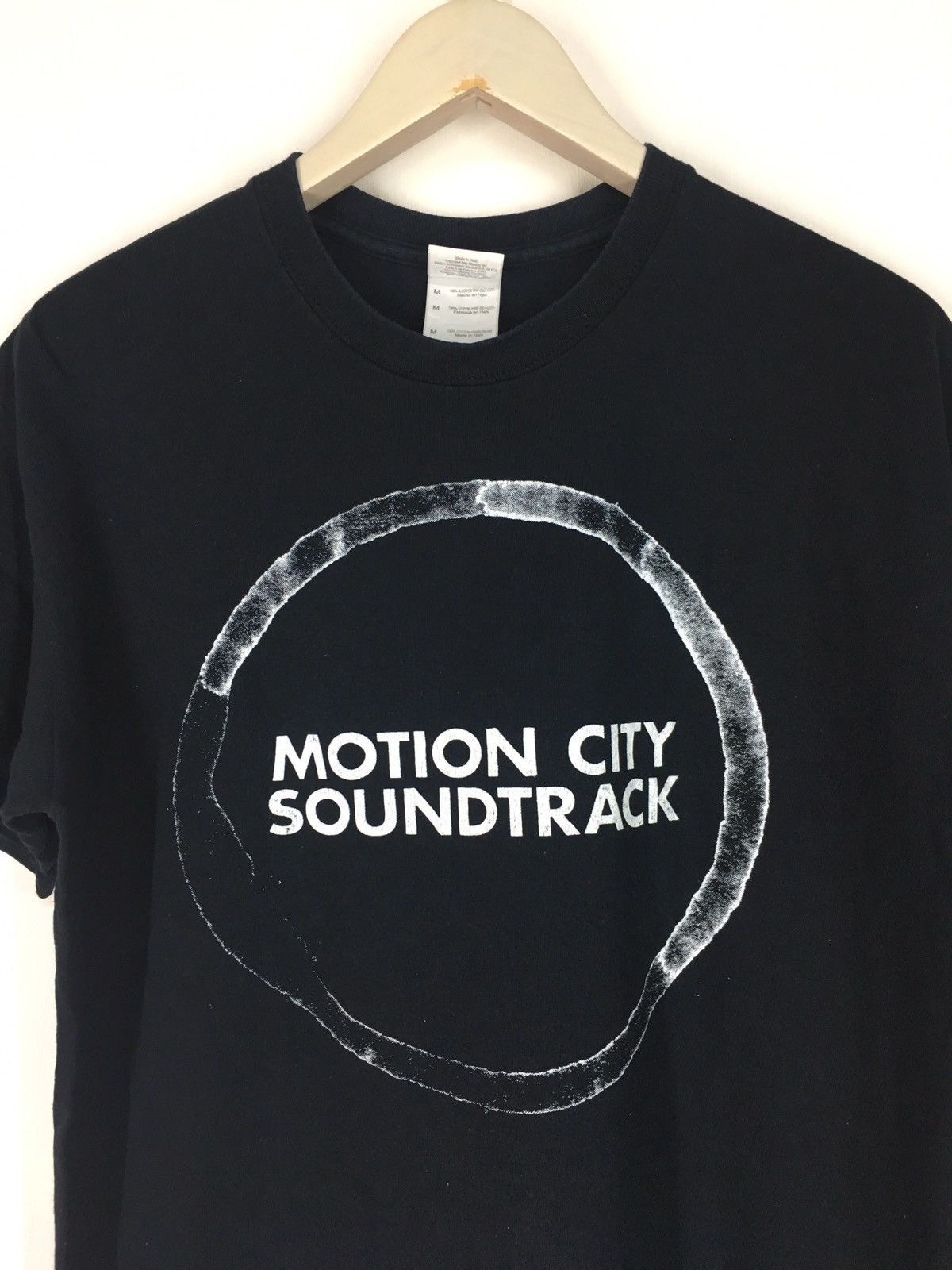 Band Tees Motion City Soundtrack Band Promo T shirt Size US M / EU 48-50 / 2 - 3 Thumbnail