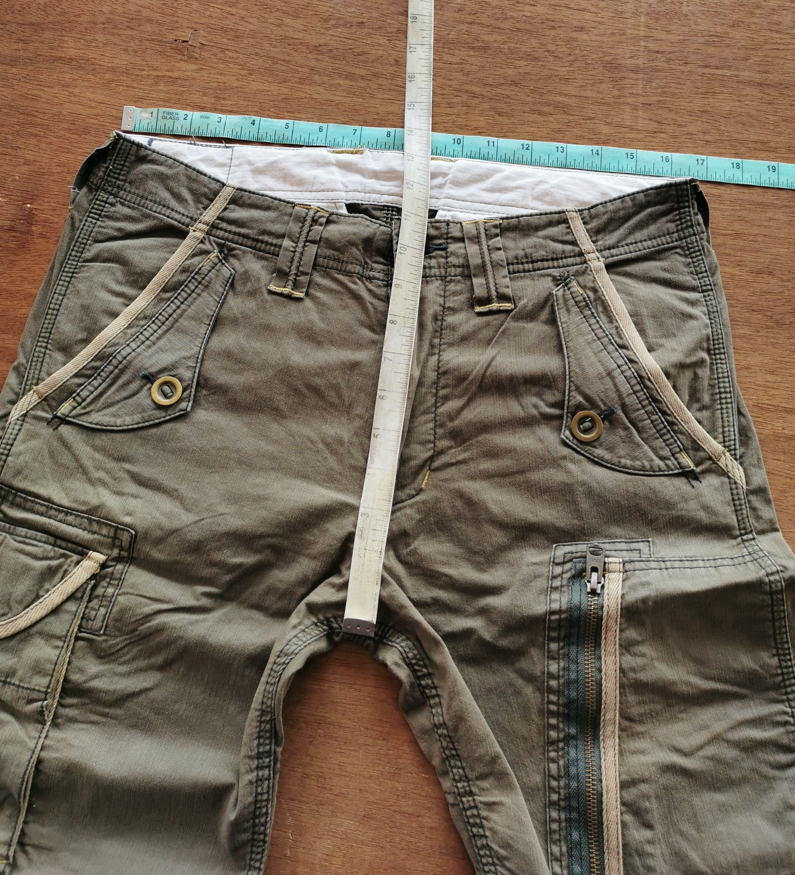 Edwin Edwin Exclusive Vintage Cargo Shorts Size US 33 - 7 Thumbnail