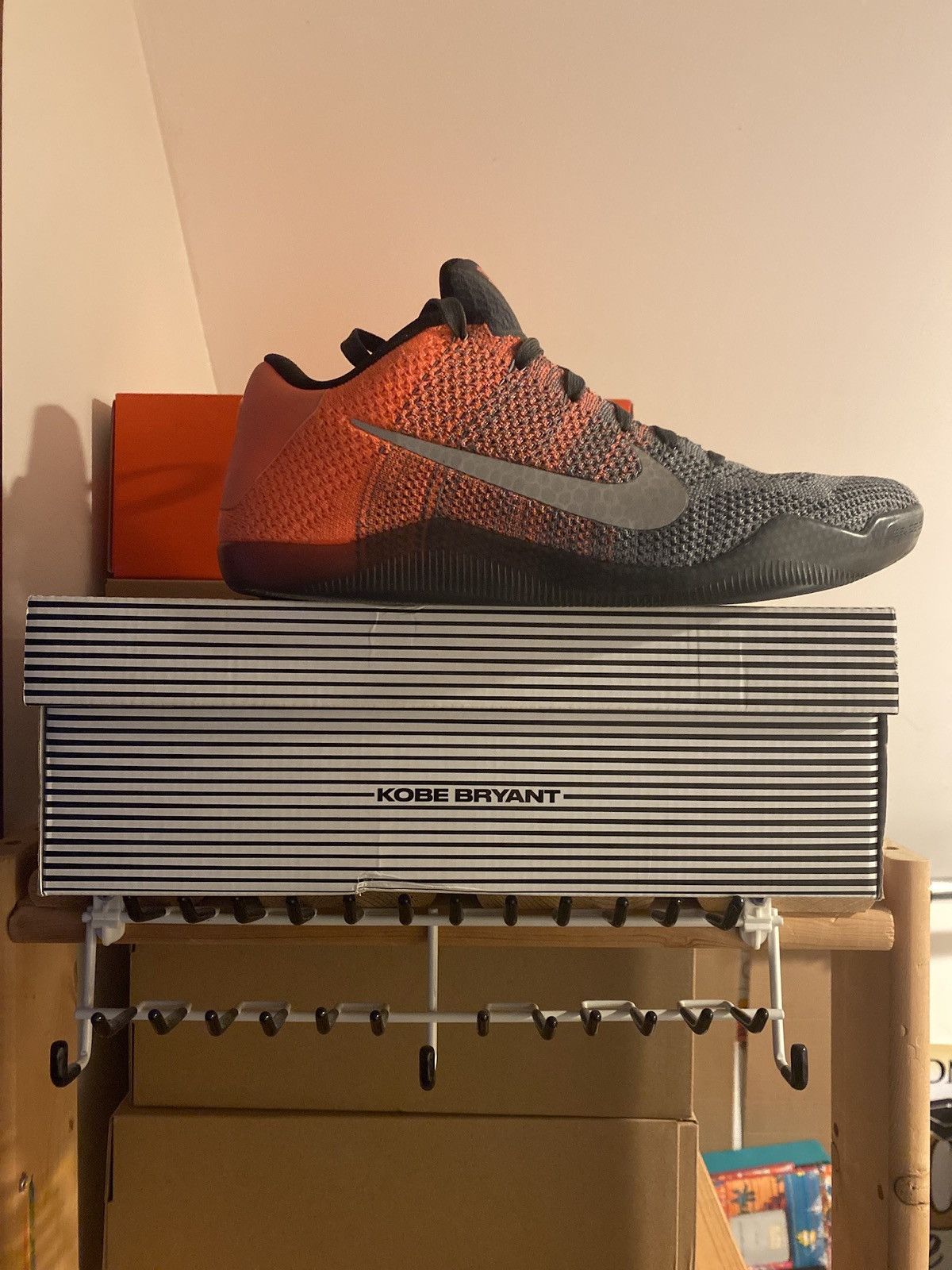 Kobe 11 Easter Size 10