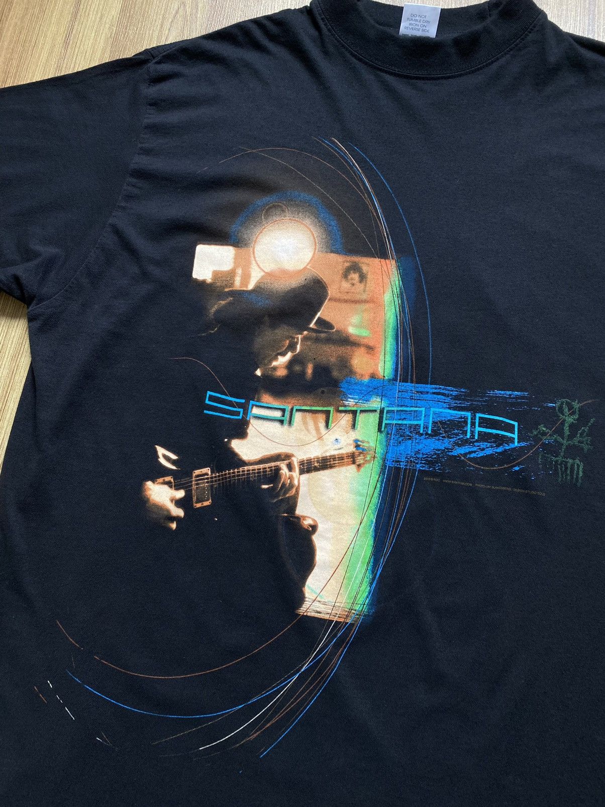 Band Tees Vintage Carlos Santana All is One 2002 T Shirt like Hendrix Size US XL / EU 56 / 4 - 2 Thumbnail