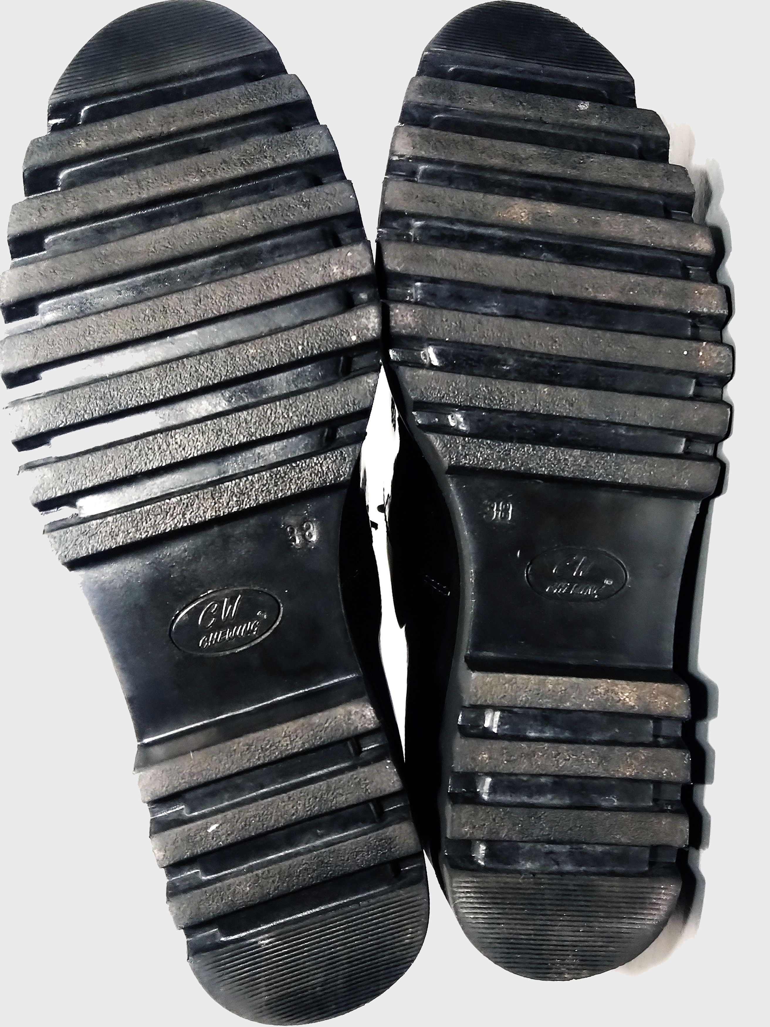 Vera Pelle Cw chewing black patent Italian leather low shoes Size US 8 / IT 38 - 9 Thumbnail