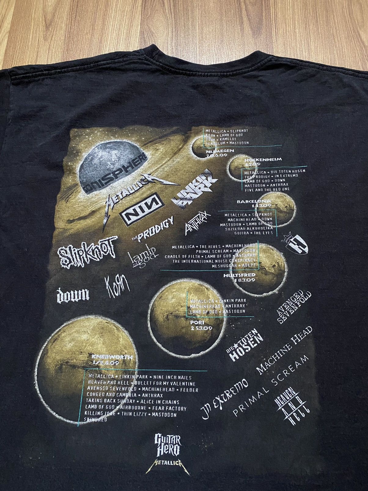 Band Tees Vintage Y2K Sonisphere T Shirt Tee Nin Slipknot Prodigy Size US XL / EU 56 / 4 - 4 Thumbnail