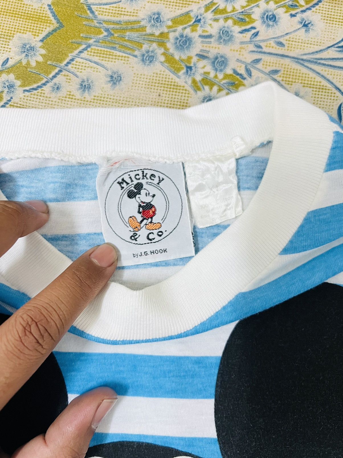 Disney × Mickey Mouse × Vintage Vintage Disney Mickey Mouse Mirror Striped Tee Size US XL / EU 56 / 4 - 4 Thumbnail