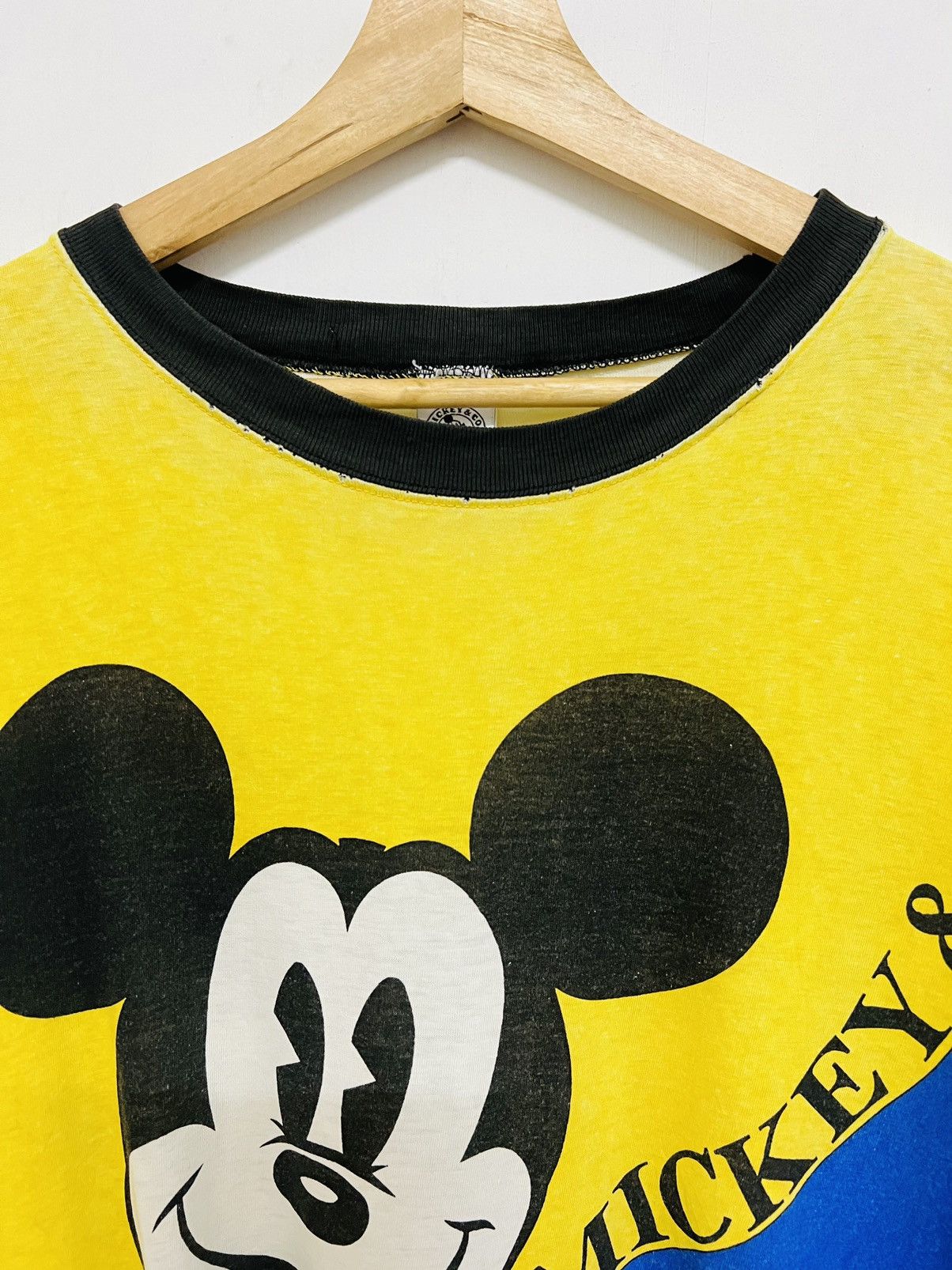 Disney × Mickey Mouse × Vintage Vintage Mickey Mouse Character Fullprint Tee Size US XL / EU 56 / 4 - 5 Thumbnail