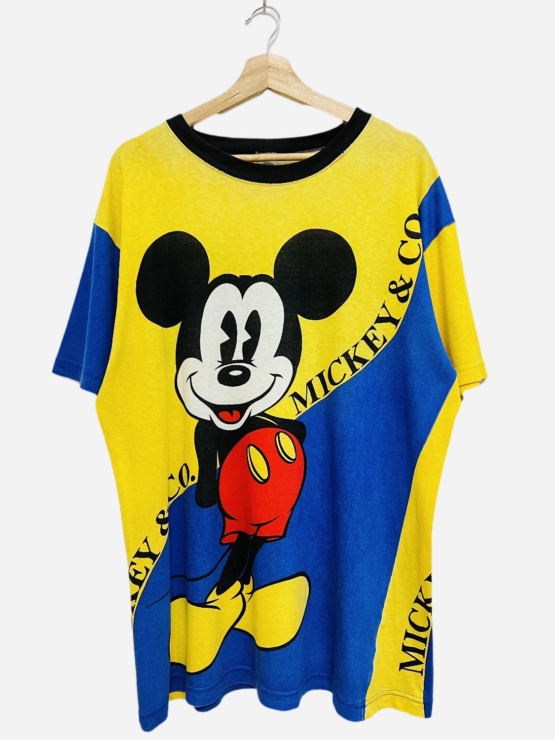 Disney × Mickey Mouse × Vintage Vintage Mickey Mouse Character Fullprint Tee Size US XL / EU 56 / 4 - 1 Thumbnail