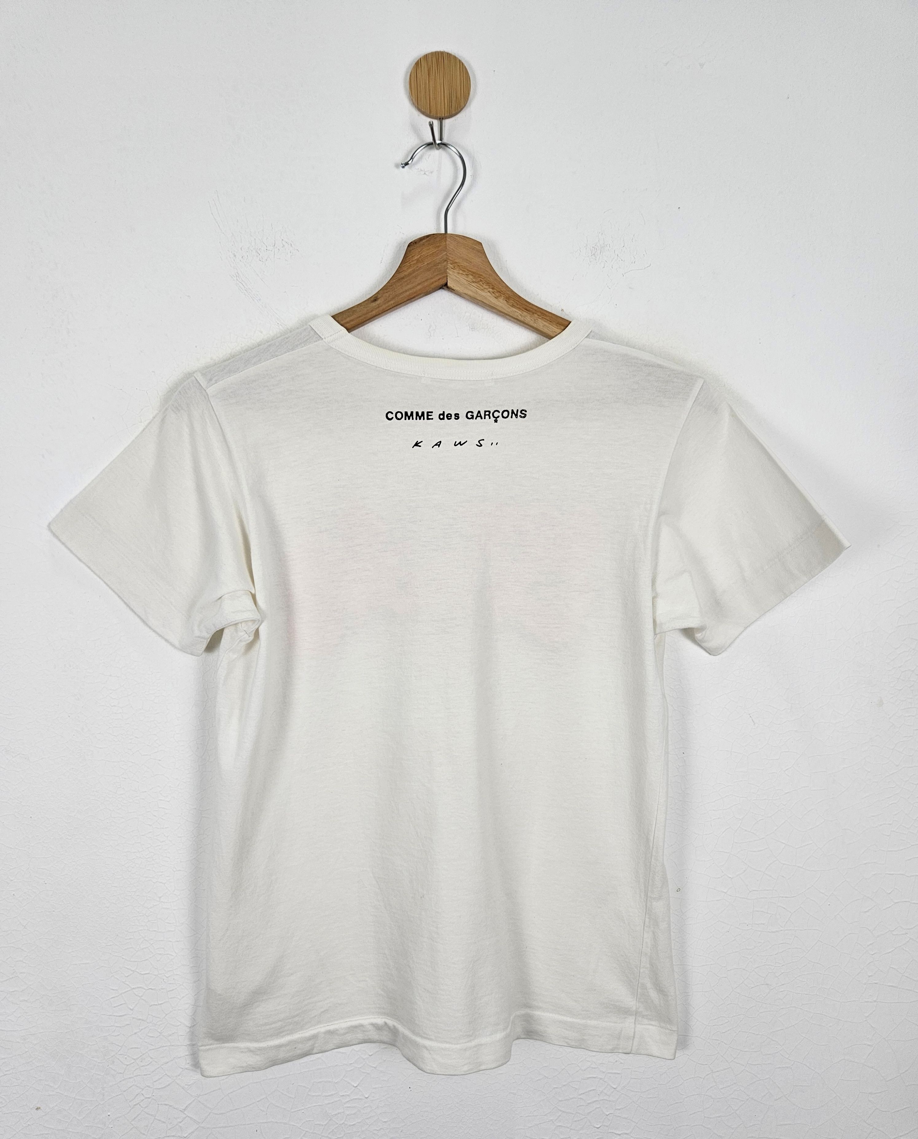 Comme des Garcons Comme des Garcons Kaws Shirt Size XS / US 0-2 / IT 36-38 - 3 Thumbnail