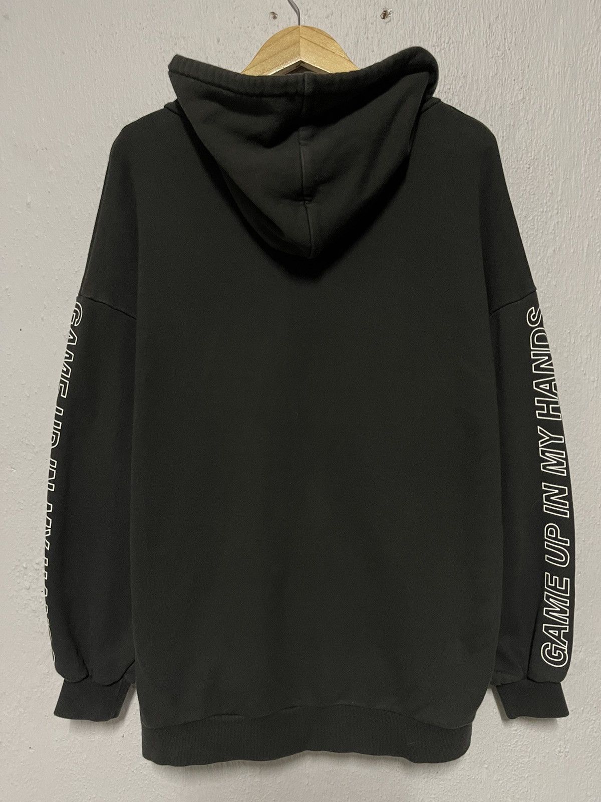 Japanese Brand Vintage Japanese Brand Hoodies Skate With Spell Out Size US XL / EU 56 / 4 - 9 Thumbnail