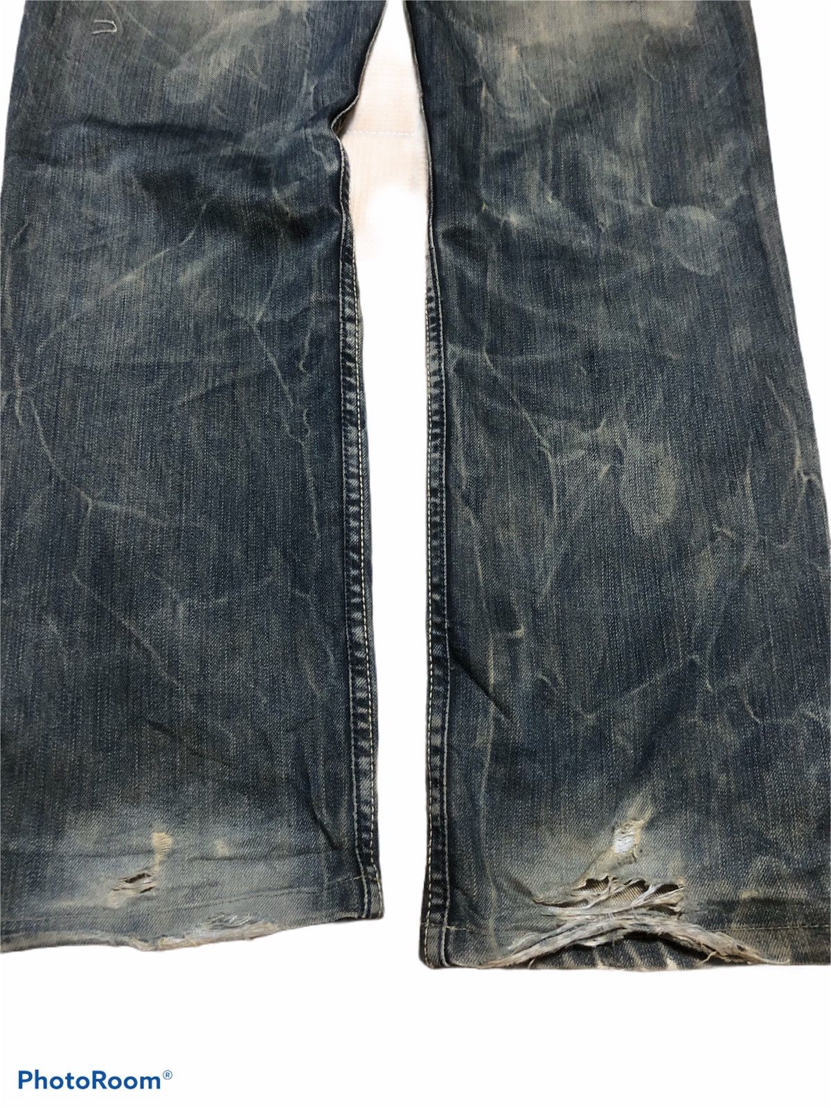 Japanese Brand ❌SUMMER SALE❌Flare Distressed Denim Jeans Japanese Brand Size US 32 / EU 48 - 6 Thumbnail