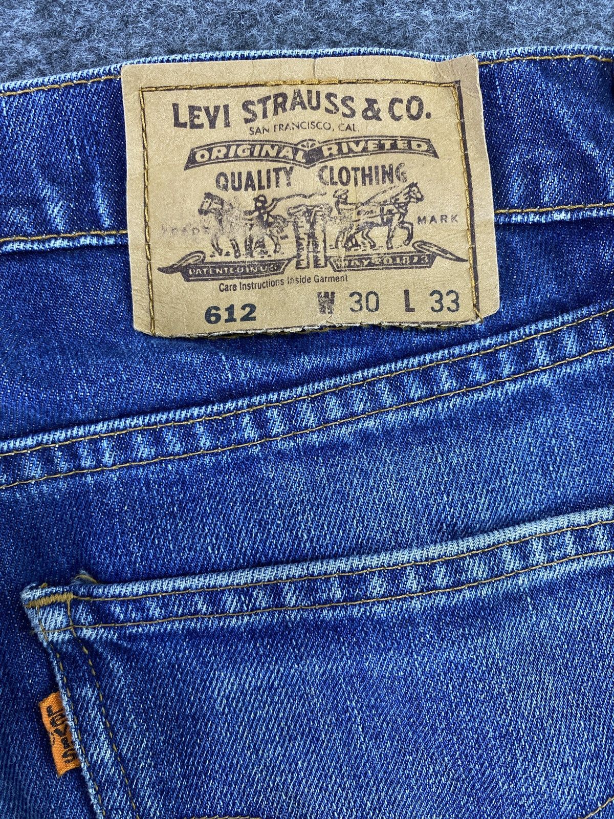 Levi's Vintage Levis 612 Distress Blue Wash Jeans - J803 Size US 30 / EU 46 - 9 Thumbnail