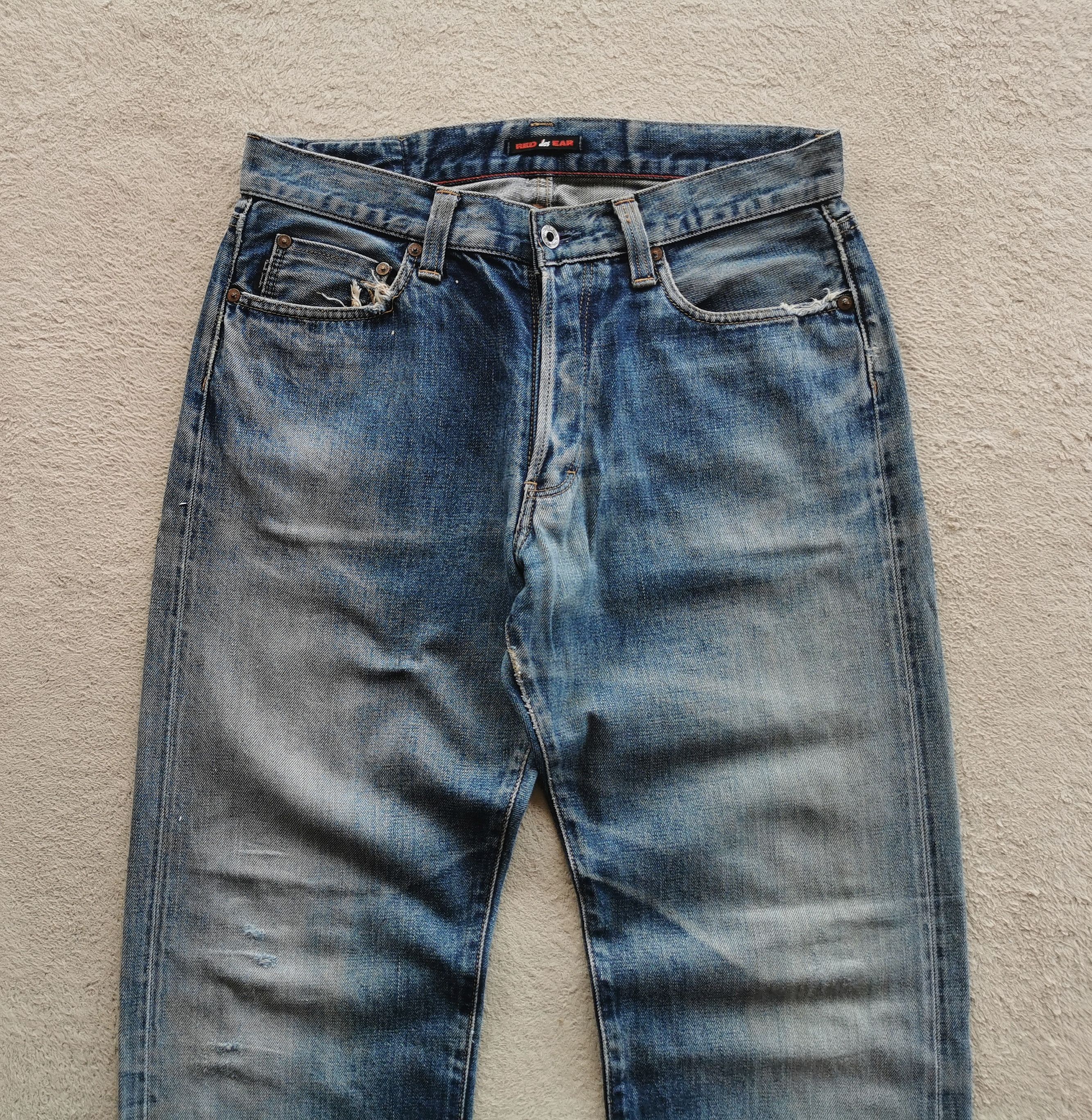 Paul Smith Paul smith red ear selvedge jeans Size US 32 / EU 48 - 6 Thumbnail