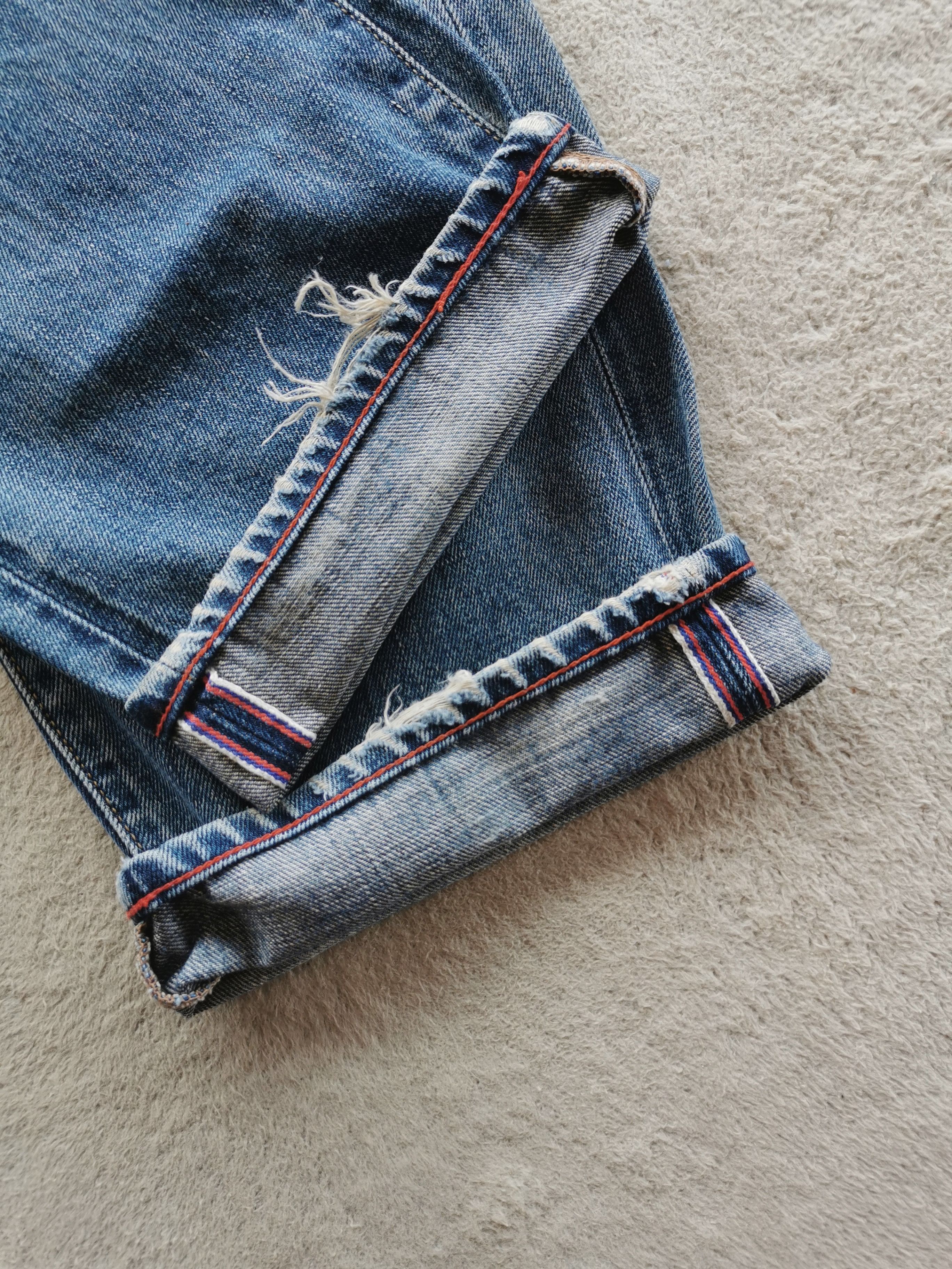 Paul Smith Paul smith red ear selvedge jeans Size US 32 / EU 48 - 5 Thumbnail