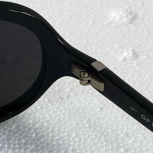 Gianfranco Ferre GIANFRANCO FERRE Wrap Sunglasses Y2K Size ONE SIZE - 7 Thumbnail