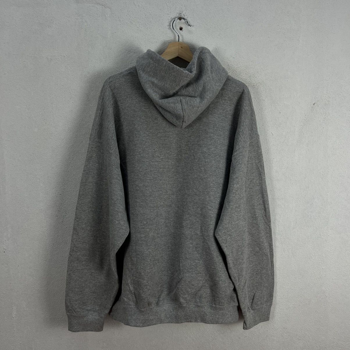 Japanese Brand VINTAGE GILDAN HOODIE STREETWEAR SIGN HAND BIG LOGO Size US XL / EU 56 / 4 - 7 Thumbnail