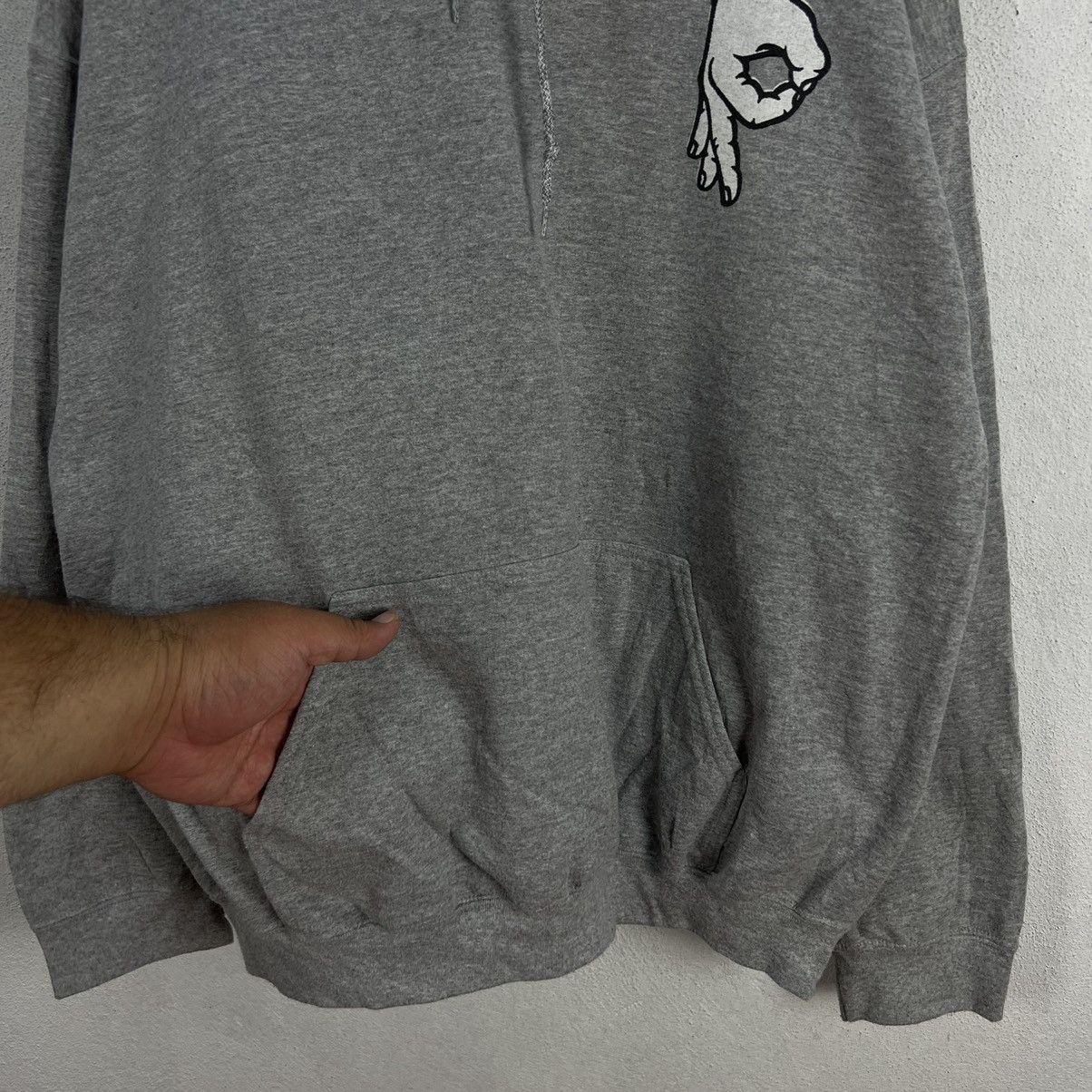 Japanese Brand VINTAGE GILDAN HOODIE STREETWEAR SIGN HAND BIG LOGO Size US XL / EU 56 / 4 - 5 Thumbnail