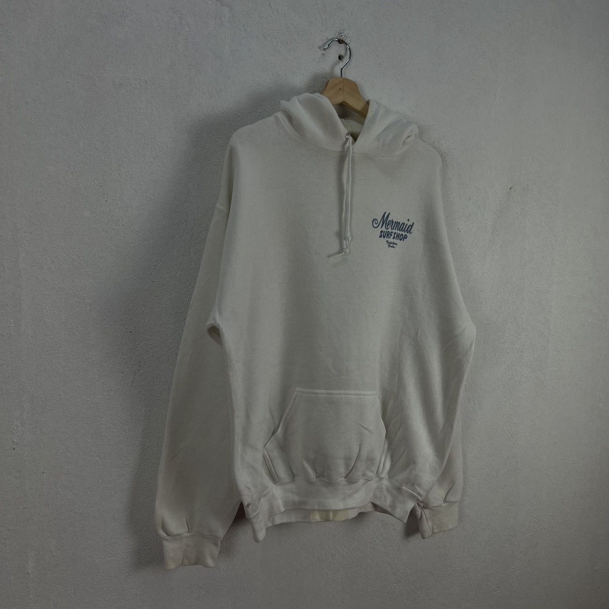 Japanese Brand VINTAGE TULTEX HOODIE MERMAID SURF SHOP BIG LOGO Size US L / EU 52-54 / 3 - 2 Thumbnail