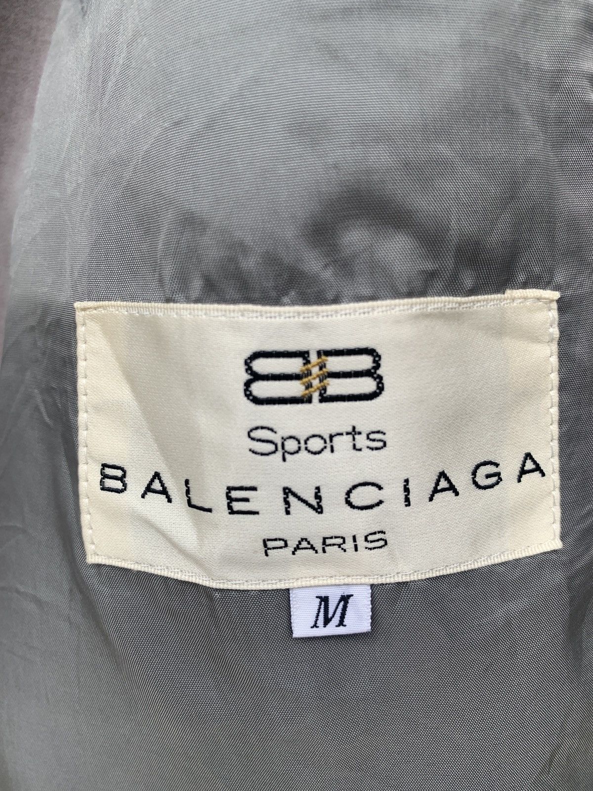 Balenciaga 🔥Offer🔥Vintage Balenciaga Blazer Nice Colour Size US M / EU 48-50 / 2 - 10 Thumbnail