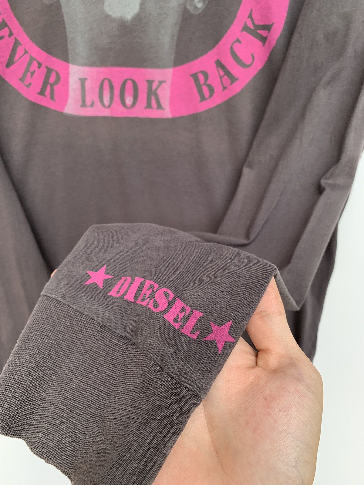 Diesel Vtg Diesel Never Look Back Long Sleeve Shirt Size US L / EU 52-54 / 3 - 4 Thumbnail