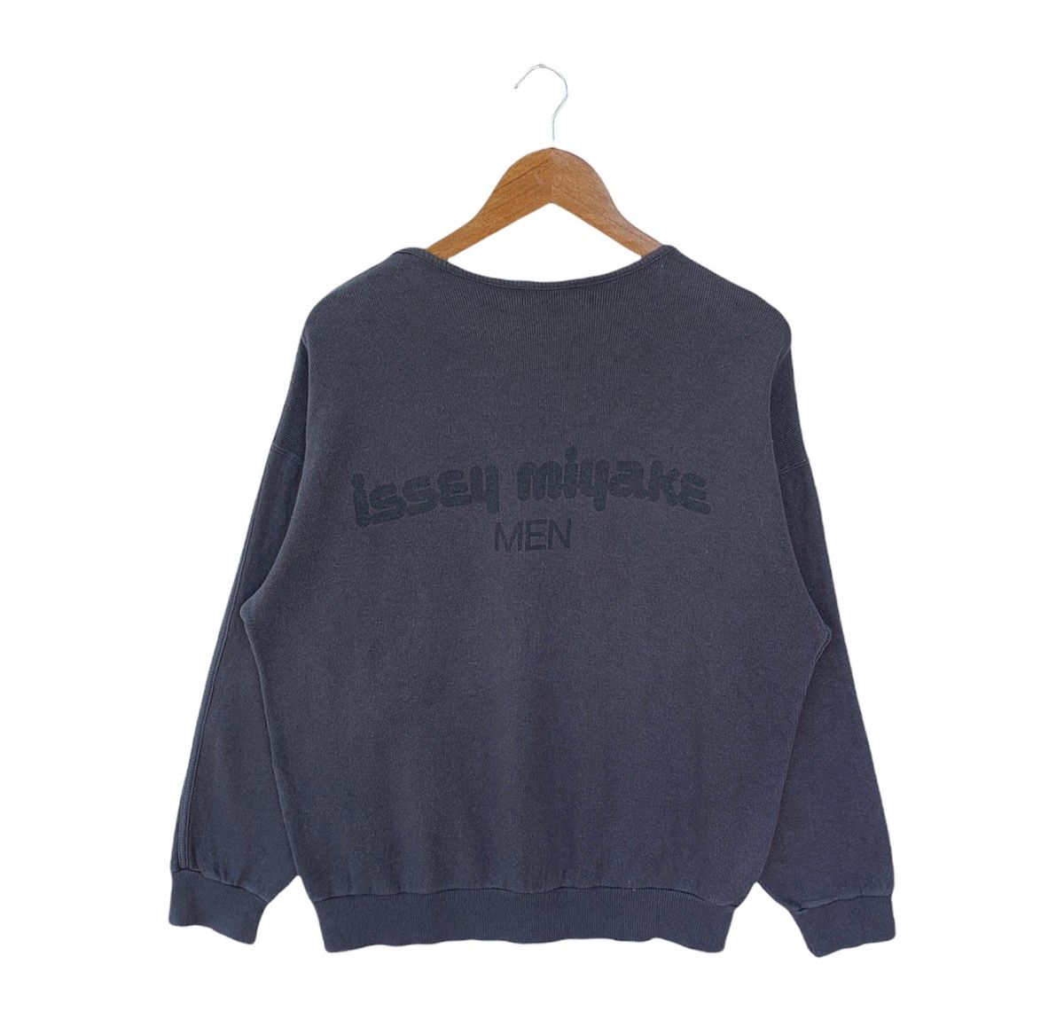 Pre-owned Issey Miyake Needgonevintage 80's  Men Sweatshirt Big Logo (size Large) In Multicolor