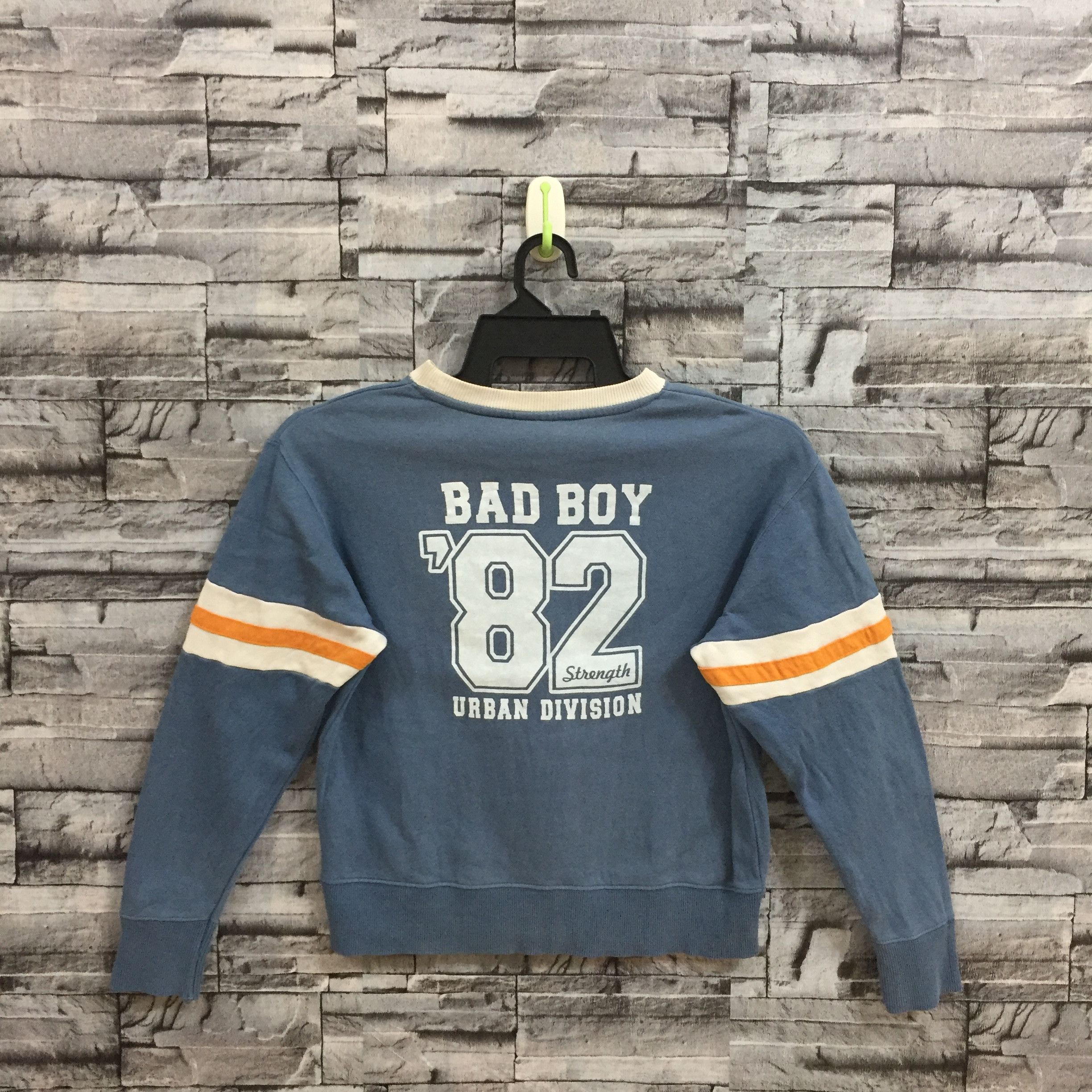 Vintage Vintage BAD BOY sweatshirt embroidered Hip hop size 140 kid Size US XS / EU 42 / 0 - 6 Thumbnail