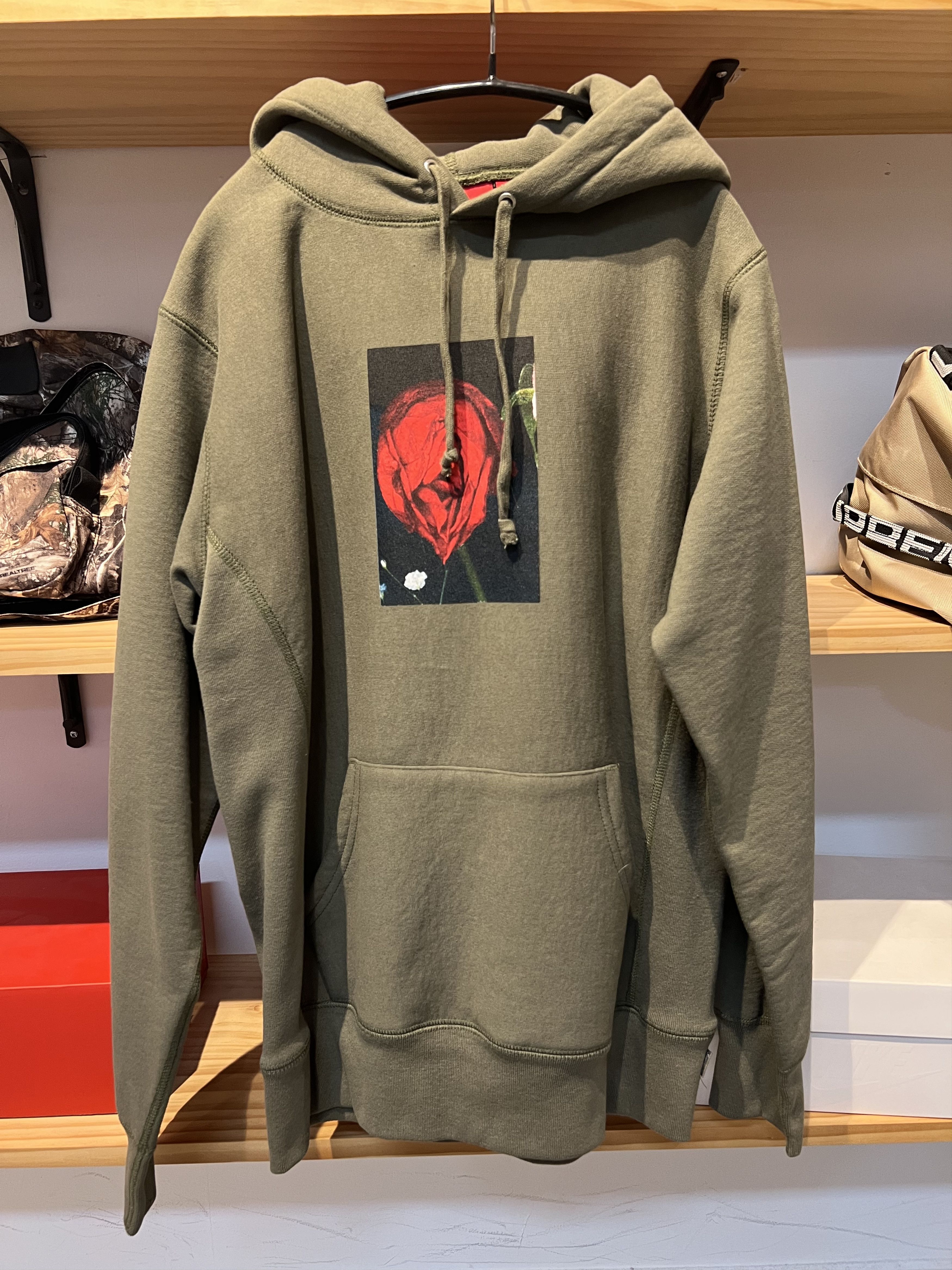 売筋品 M Supreme Araki Rose Hooded Sweatshirt