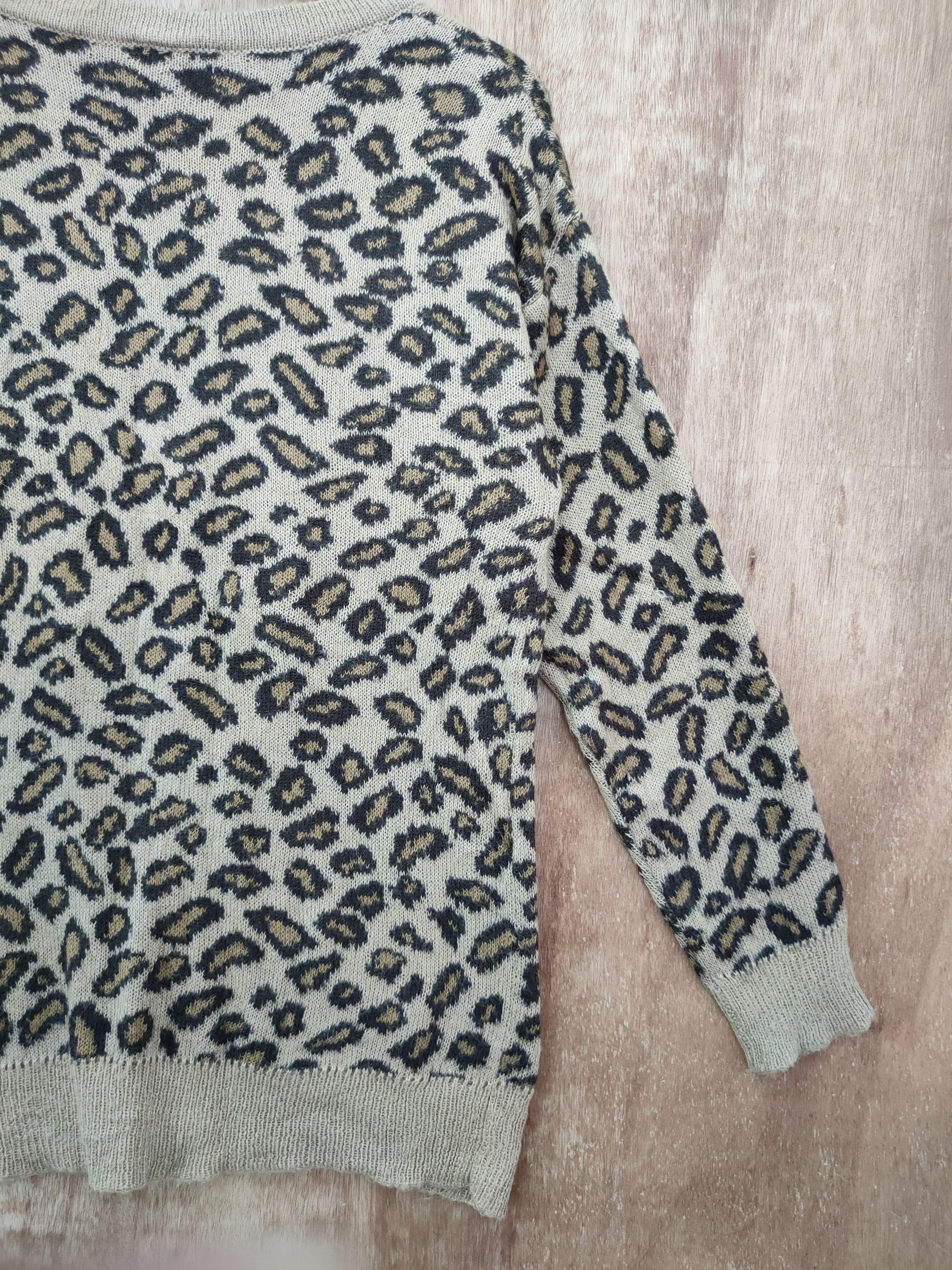 Japanese Brand DLL Hyphen leopard cardigan mohair like number nine #46-193 Size US M / EU 48-50 / 2 - 8 Thumbnail