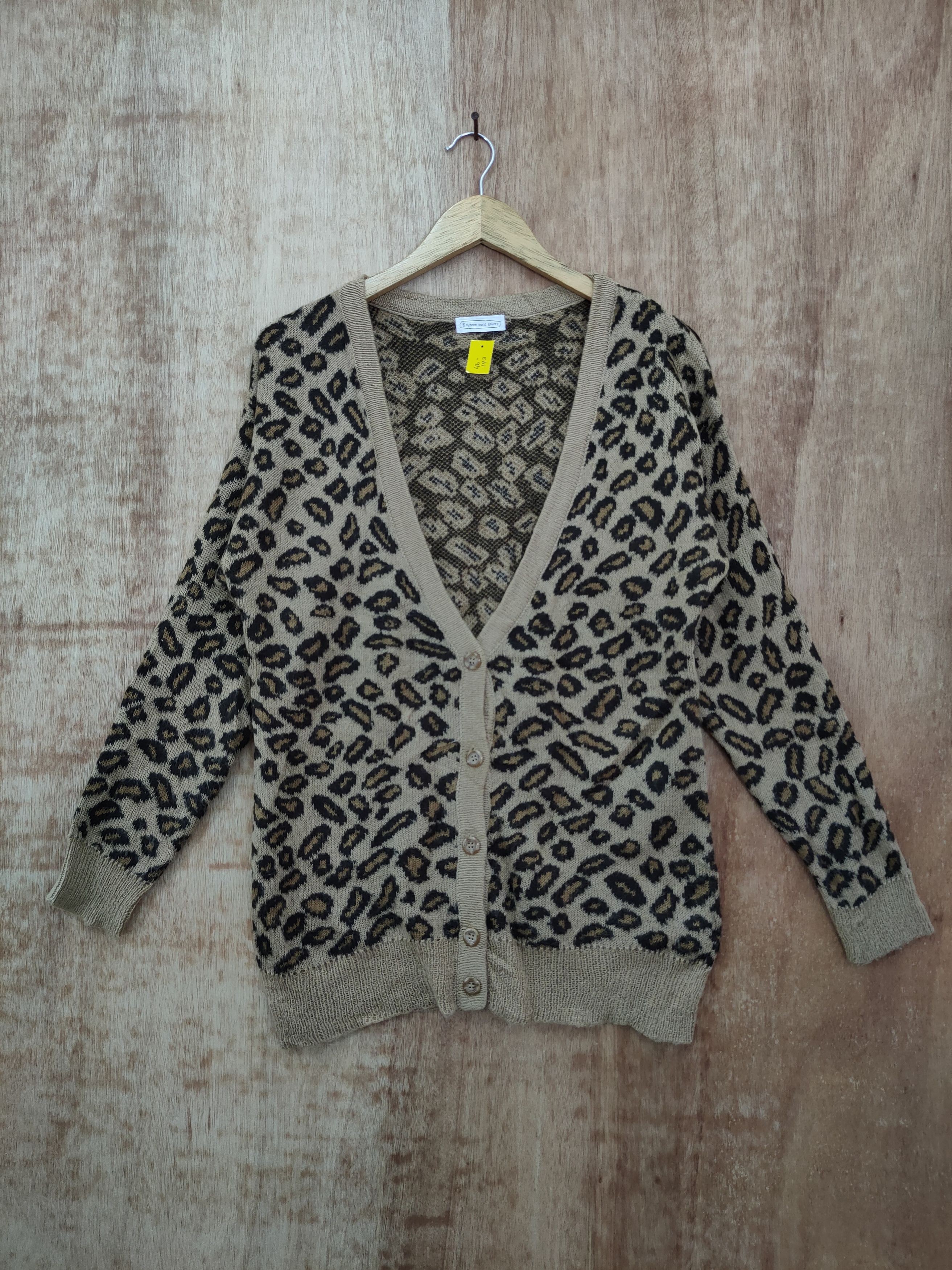 Hyphen WG leopard cardigan mohair like number nine #46-193