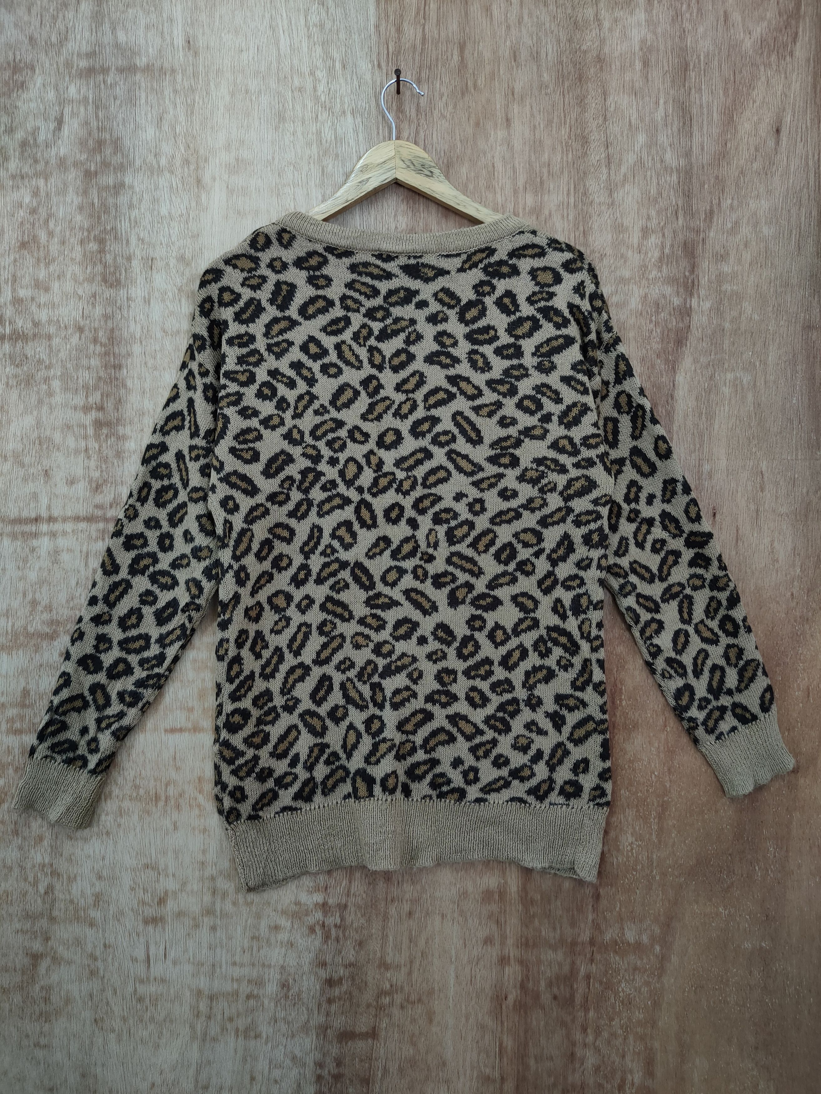 Japanese Brand DLL Hyphen leopard cardigan mohair like number nine #46-193 Size US M / EU 48-50 / 2 - 6 Thumbnail