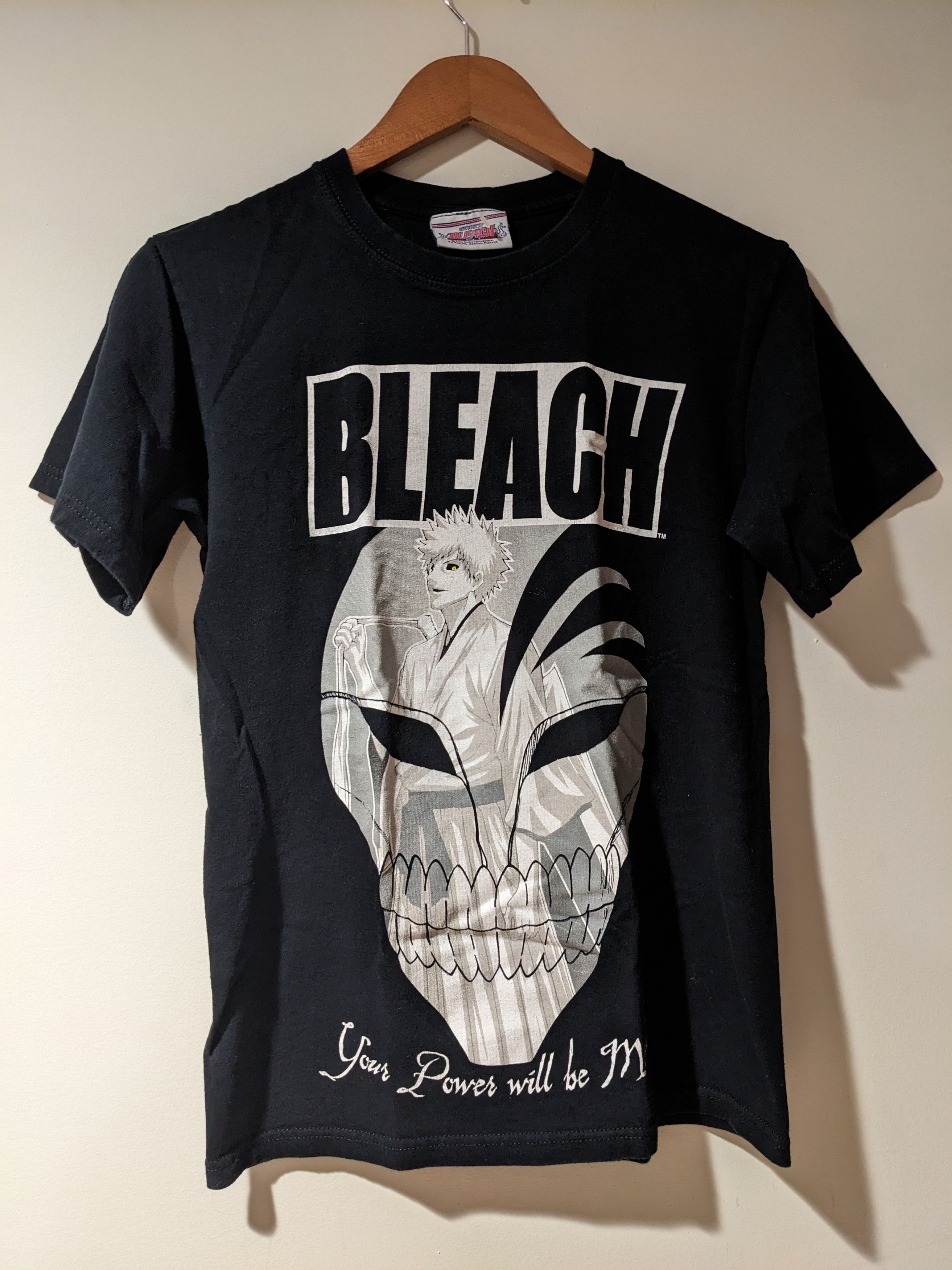 Vintage Y2K Bleach Ichigo Kurosaki Anime Black Small T-Shirt