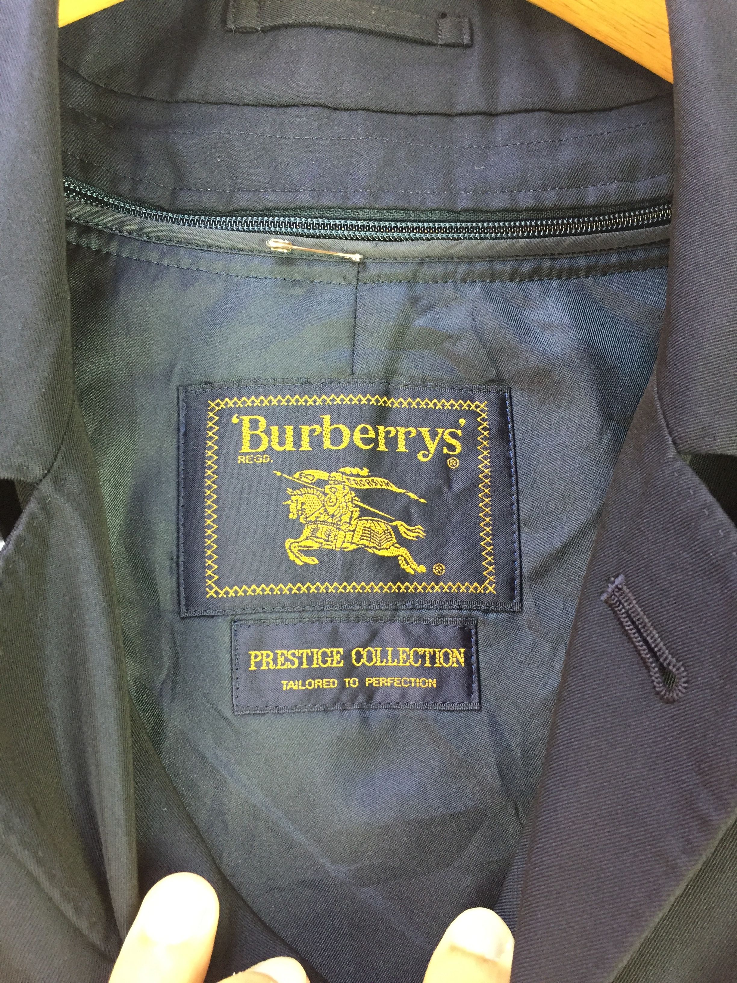 Burberry VINTAGE AUTHENTIC BURBERRYS PRESTIGE COLLECTION PARKA Size US L / EU 52-54 / 3 - 6 Thumbnail