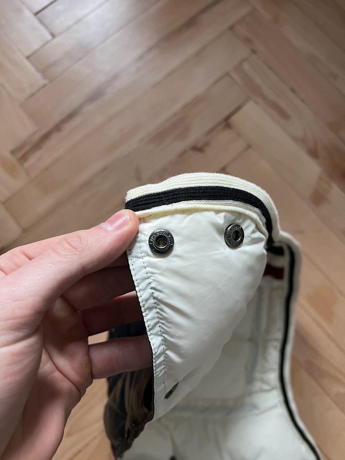 Moncler Moncler Puffer Hood Size ONE SIZE - 8 Thumbnail