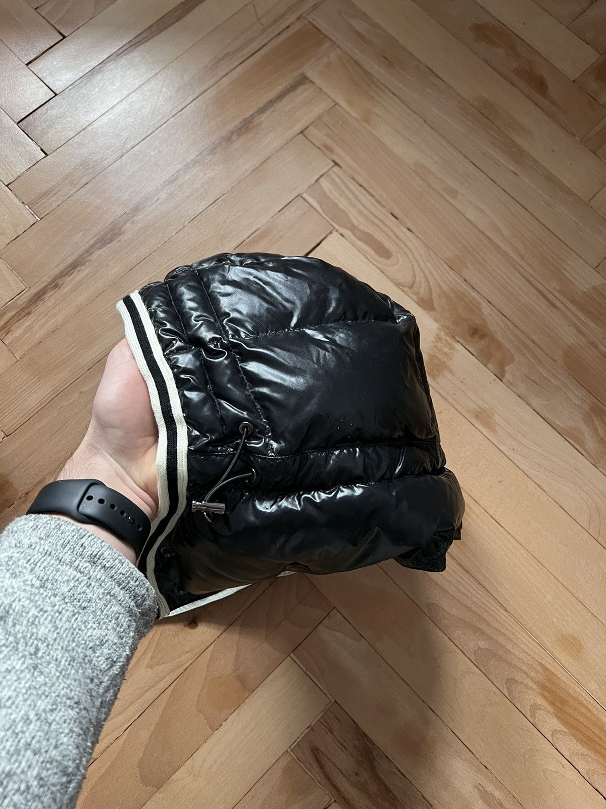 Moncler Moncler Puffer Hood Size ONE SIZE - 2 Thumbnail