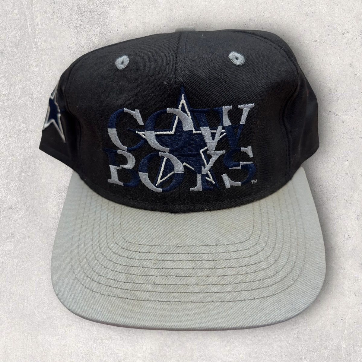 NFL × Vintage Vintage Dallas Cowboys hat Size ONE SIZE - 1 Thumbnail