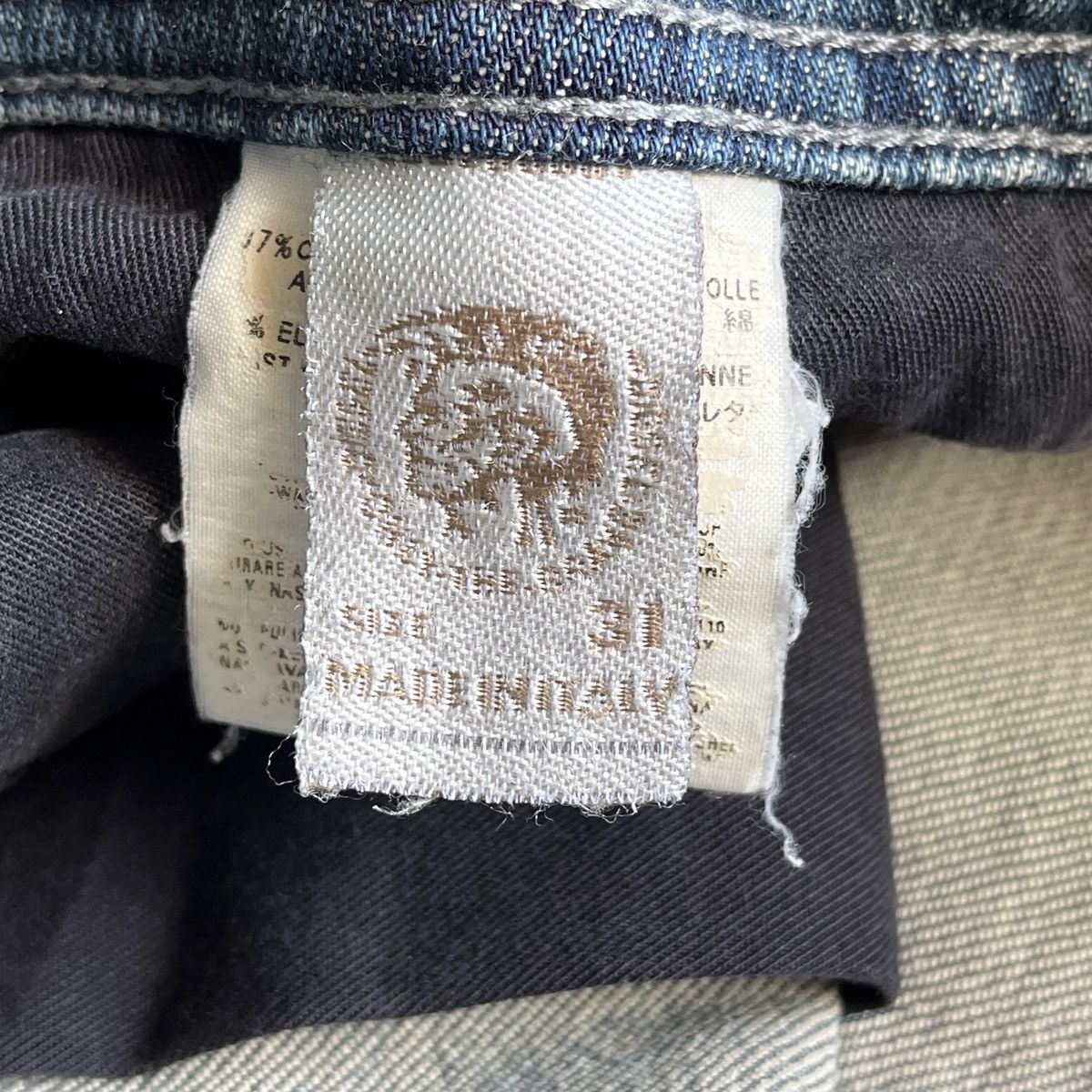 Diesel × Vintage Thrashed Diesel Black Thanaz Vintage Made In Italy Size US 31 - 7 Thumbnail