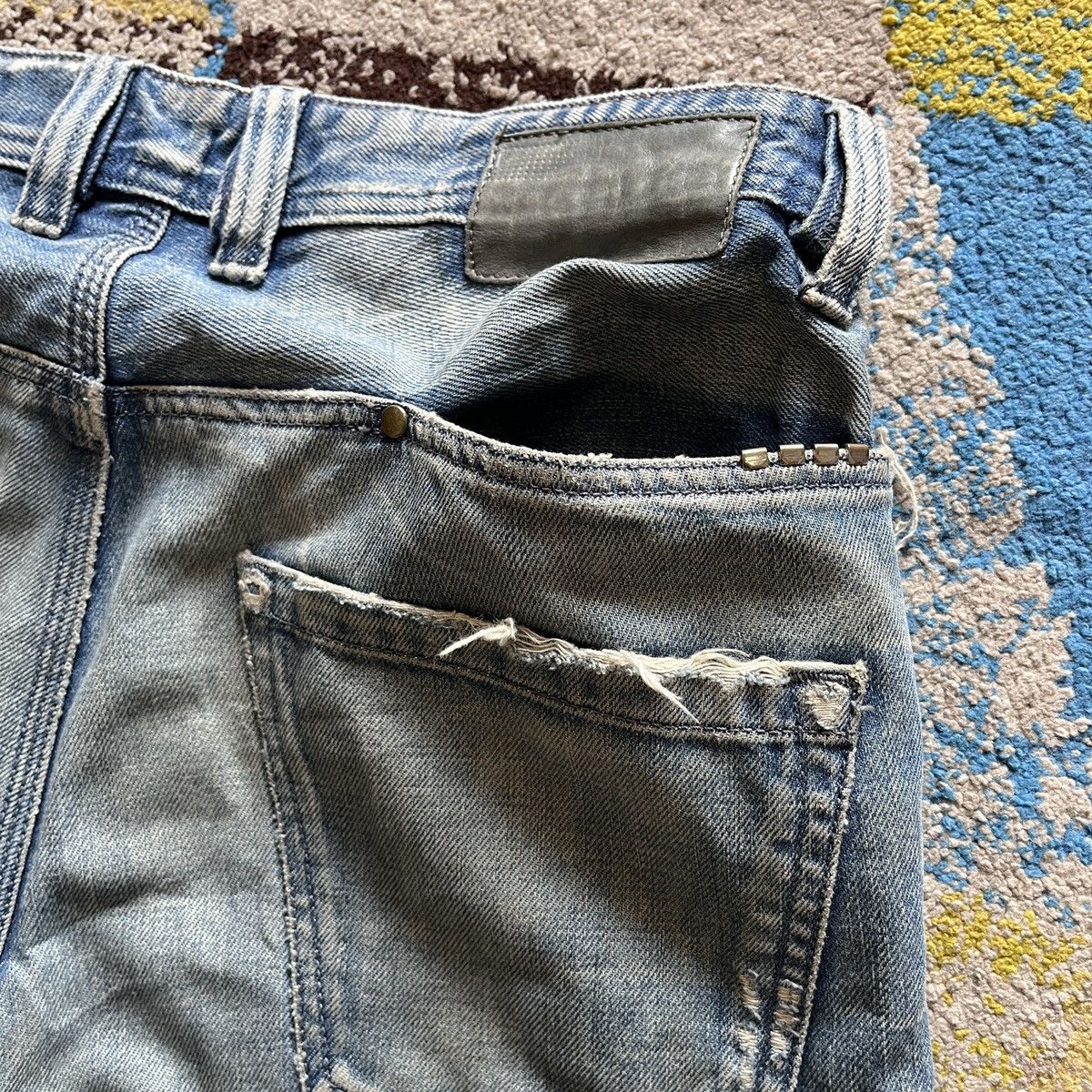 Diesel × Vintage Diesel Paddom Vintage Distressed Denim Made In Italy Size US 30 / EU 46 - 13 Thumbnail