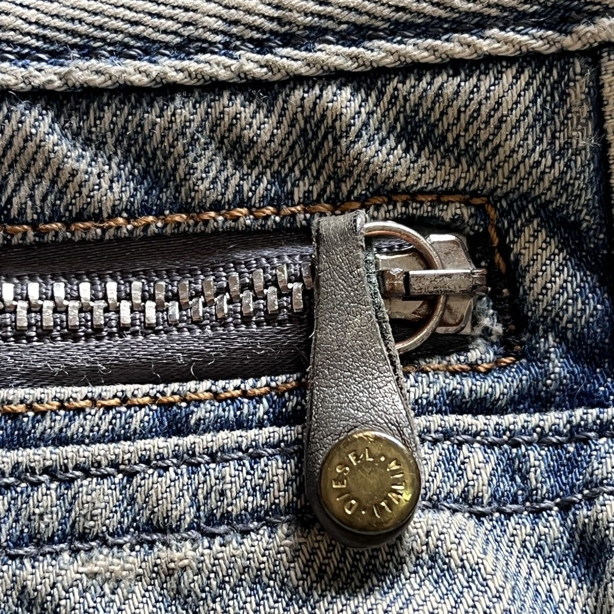 Diesel × Vintage Diesel Paddom Vintage Distressed Denim Made In Italy Size US 30 / EU 46 - 6 Thumbnail