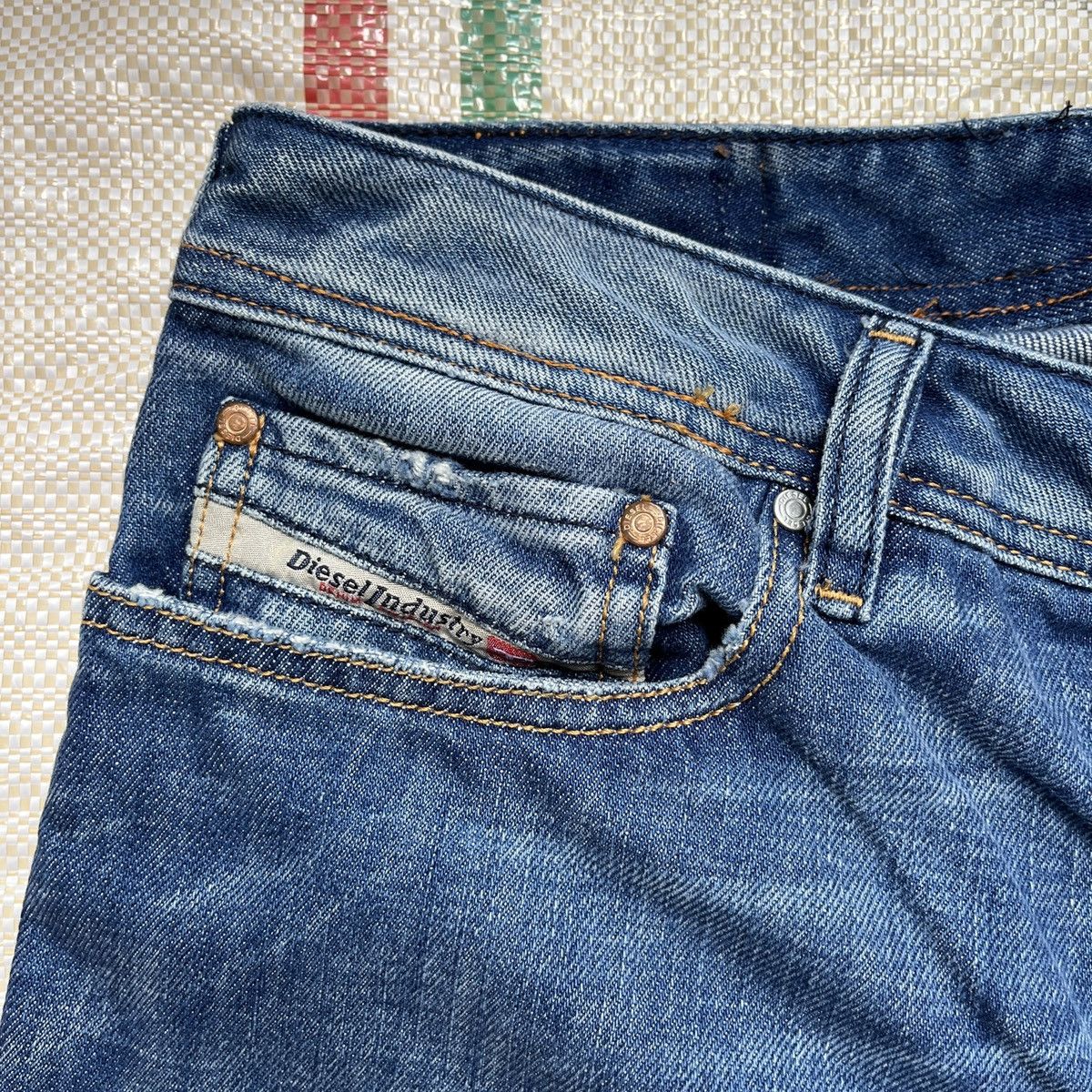 Diesel × Vintage Flare Diesel Zathan Denim Jeans Size US 30 / EU 46 - 7 Thumbnail