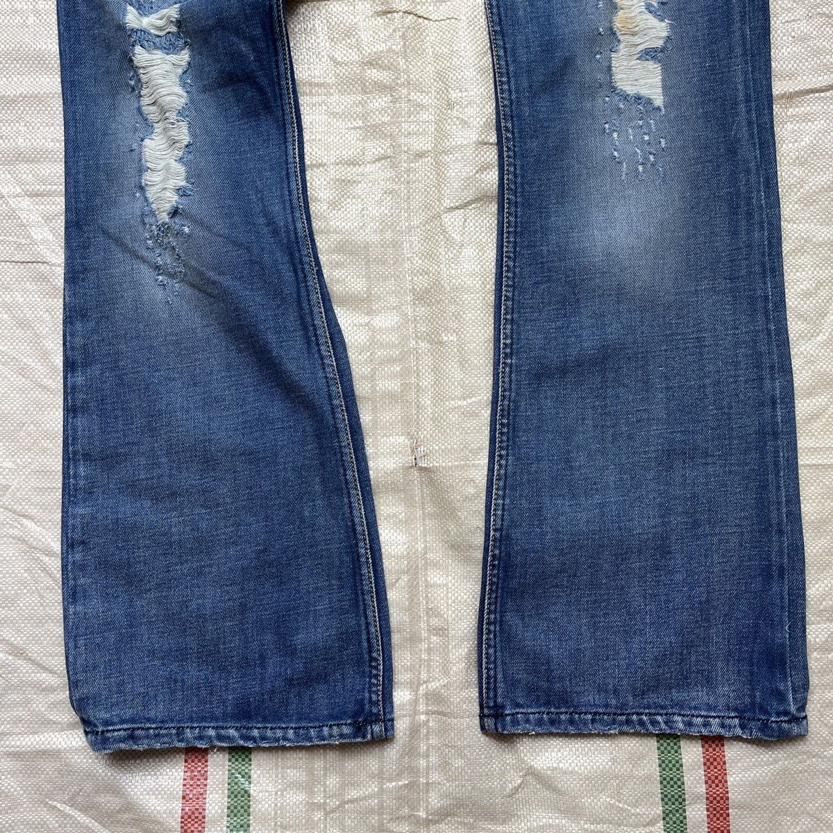 Diesel × Vintage Flare Diesel Zathan Denim Jeans Size US 30 / EU 46 - 15 Thumbnail