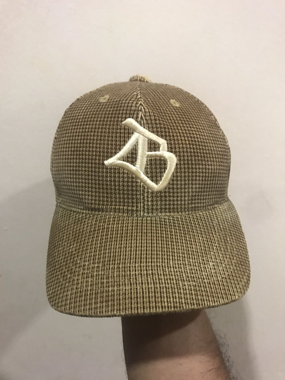 Japanese Brand VTG Libe Brand Univs LB Tokyo Baseball Hat Size ONE SIZE - 1 Thumbnail