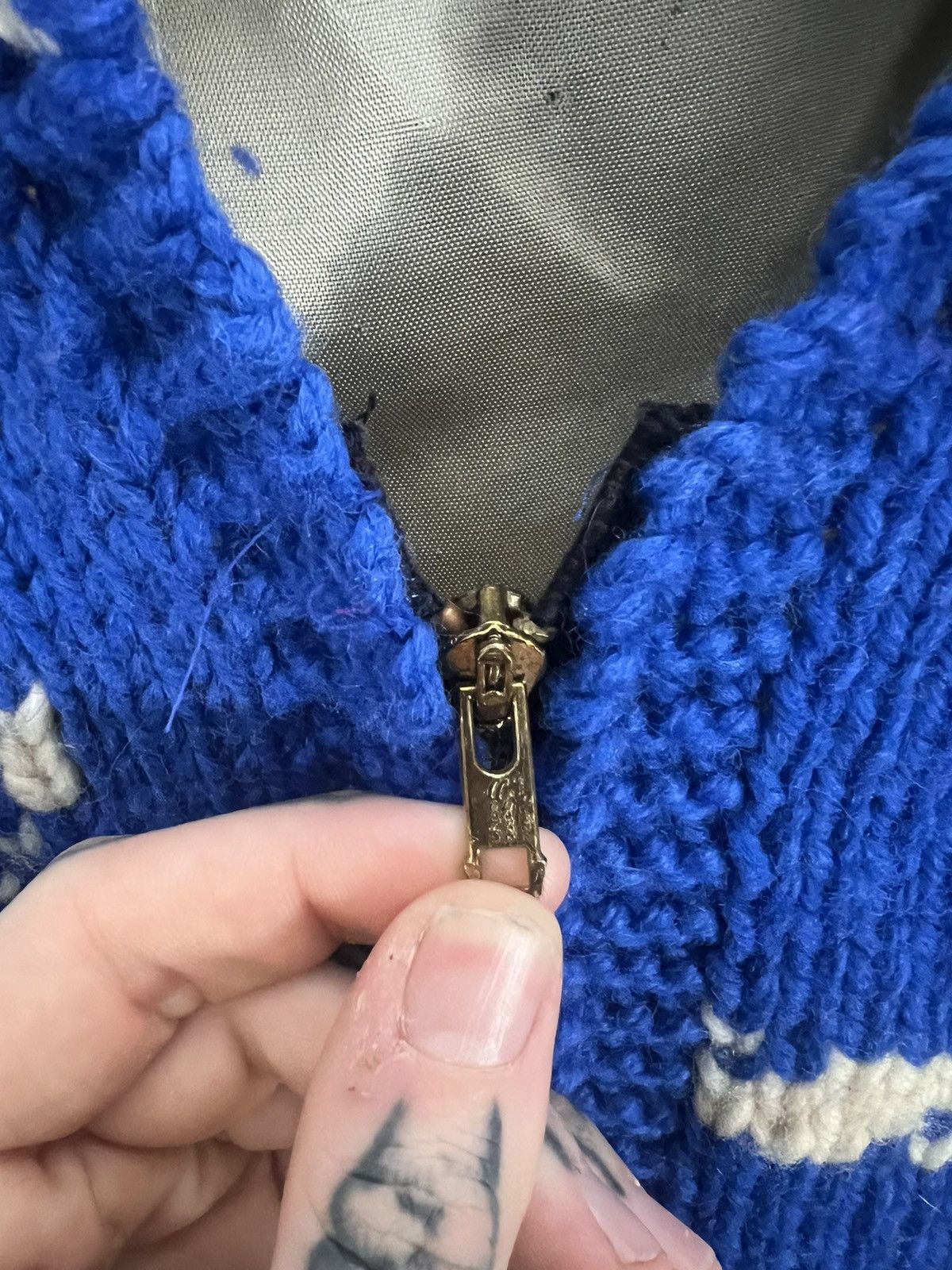 Vintage Vintage 50s nautical cowichan boat motif rare silk lined Size US L / EU 52-54 / 3 - 7 Thumbnail