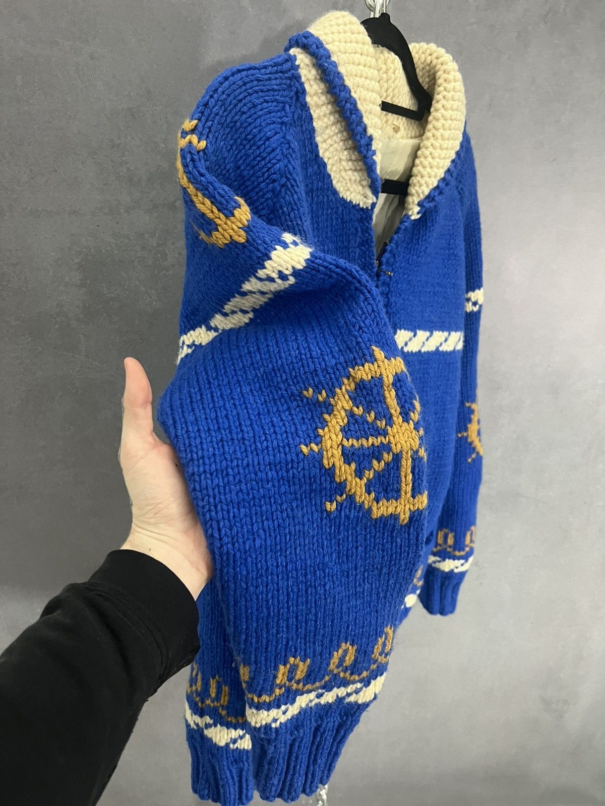Vintage Vintage 50s nautical cowichan boat motif rare silk lined Size US L / EU 52-54 / 3 - 6 Thumbnail
