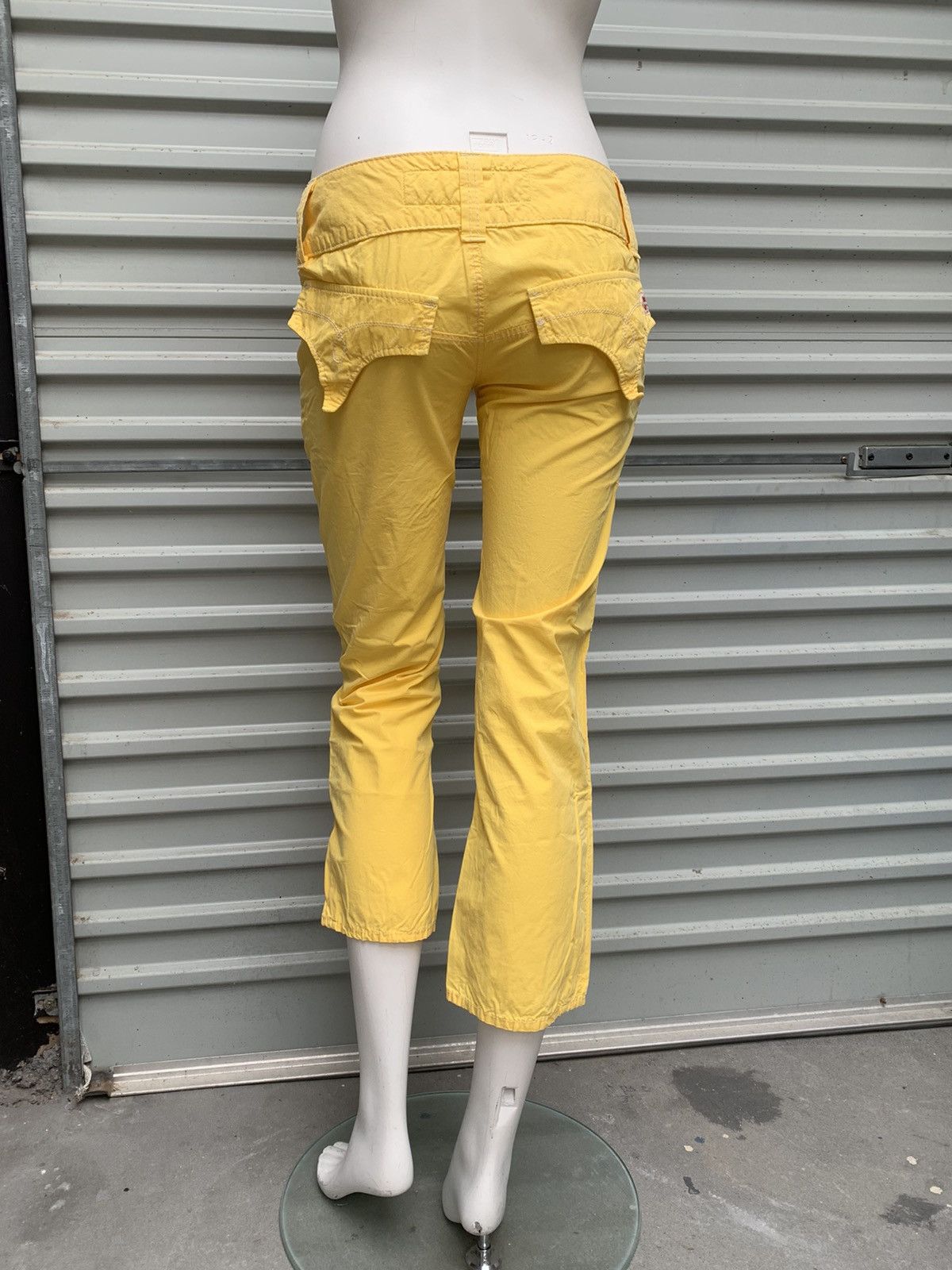 Miss Sixty VINTAGE MISS SIXTY YELLOW COTTON PANTS, MADE IN ITALY Size 24" / US 00 / IT 34 - 2 Thumbnail