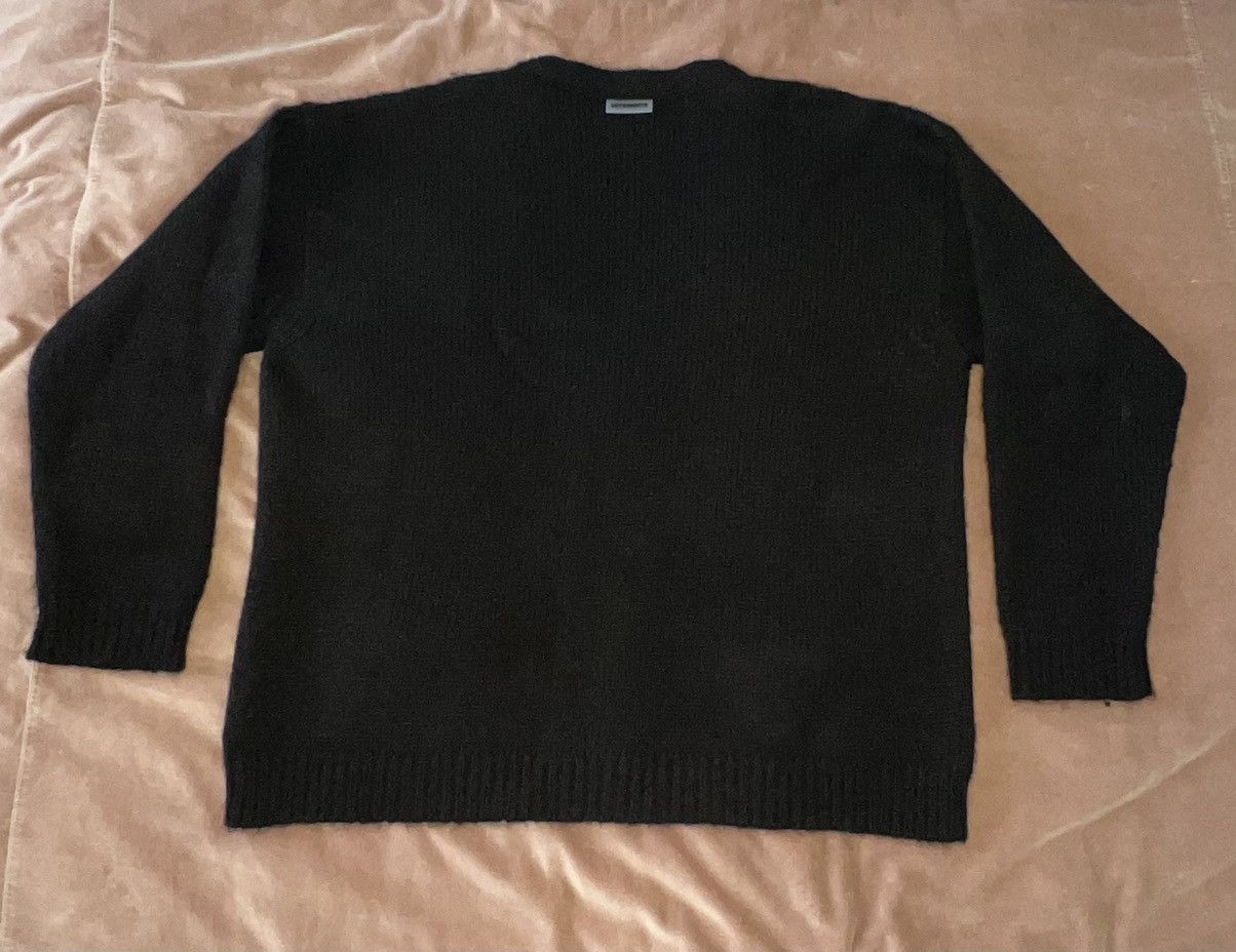 Vetements VETEMENTS UNISEX FANCY BUTTON KNITTED CARDIGAN Size US S / EU 44-46 / 1 - 8 Thumbnail