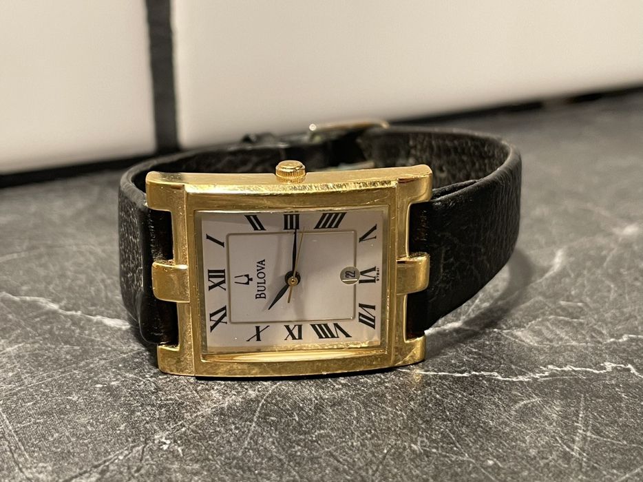 Vintage Vintage Bulova Unisex Watch New Battery Grailed