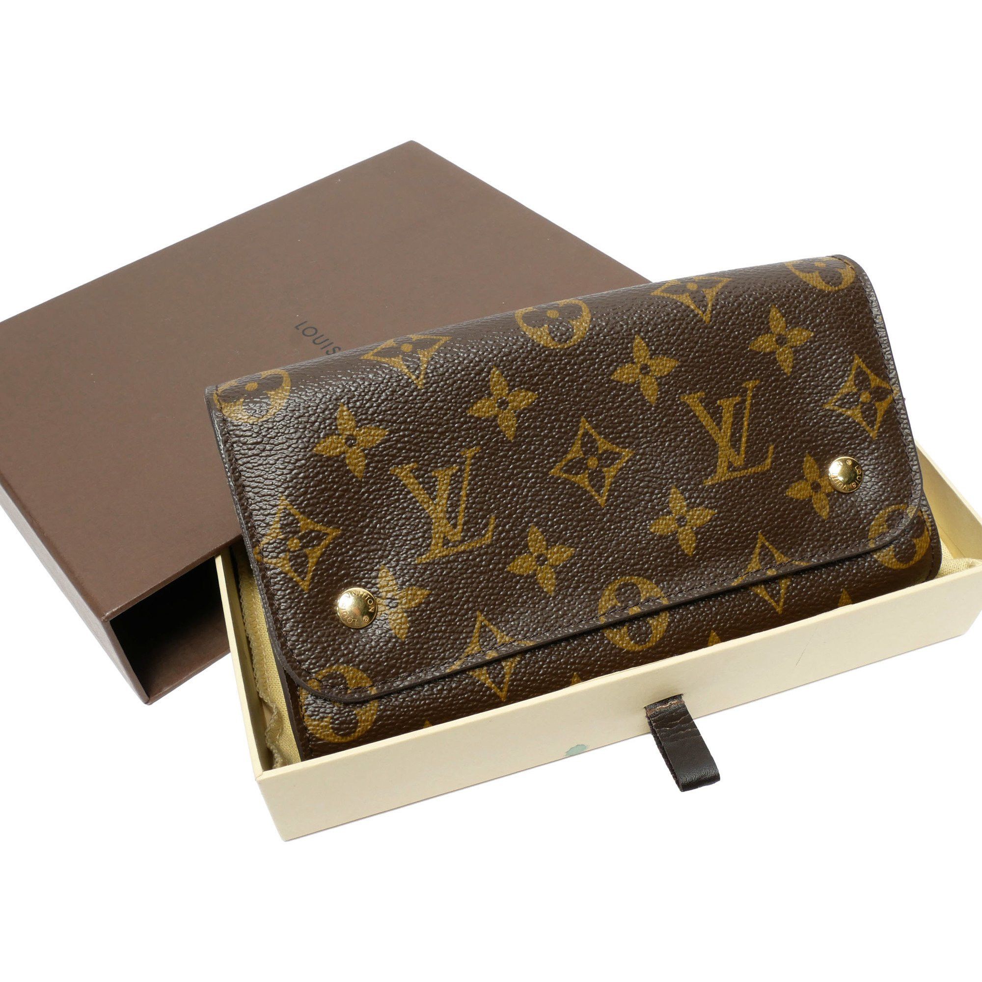 Louis Vuitton Monogram Etui PSP | fitwellbathfitting.com