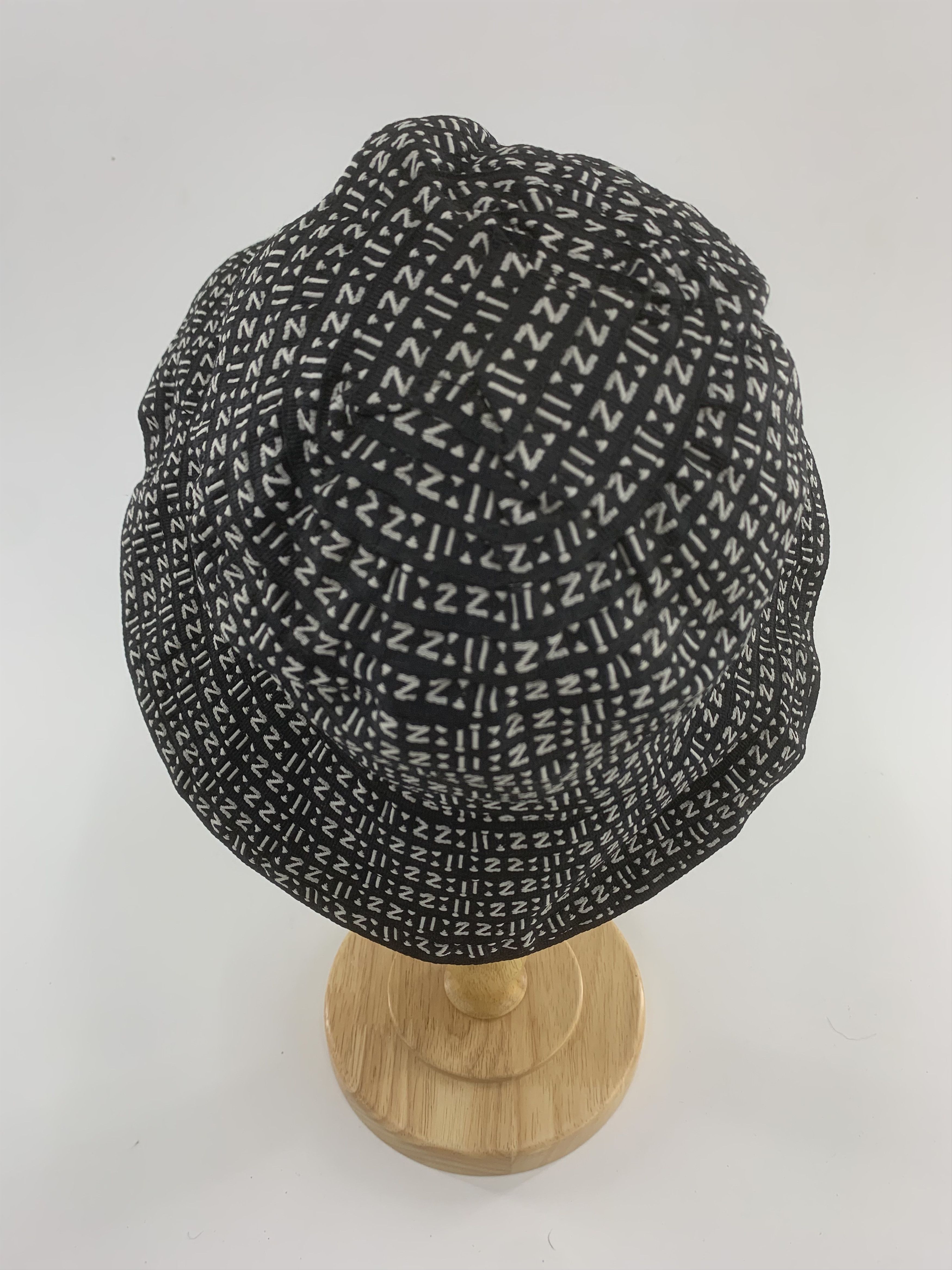 Japanese Brand IZ Bucket Hat Monogram Size ONE SIZE - 5 Thumbnail
