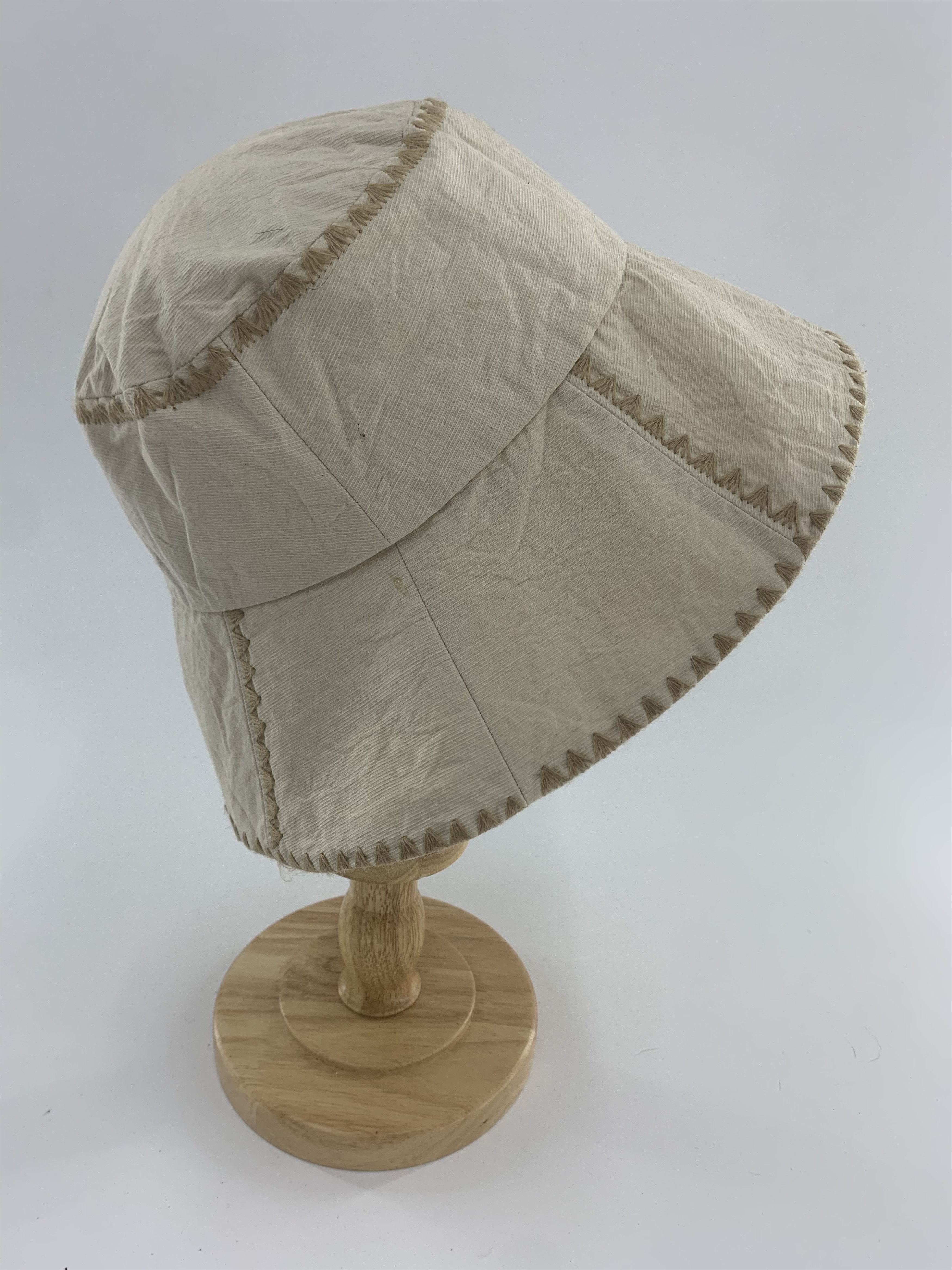 Japanese Brand Gigli Bucket Hat Stitched Womenswear Oldschool Size ONE SIZE - 4 Thumbnail
